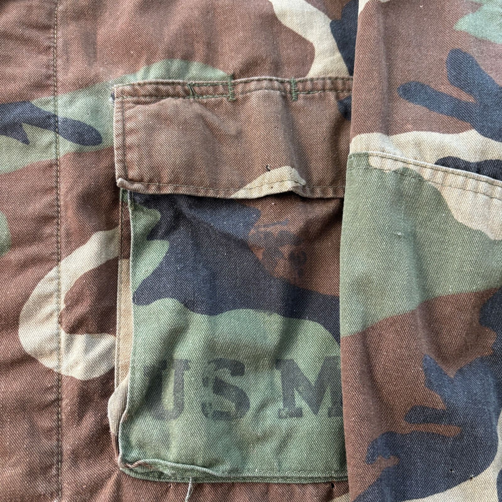 Vintage Vintage camo USMC four pocket field jacket size M/L AS-IS Size US L / EU 52-54 / 3 - 4 Thumbnail