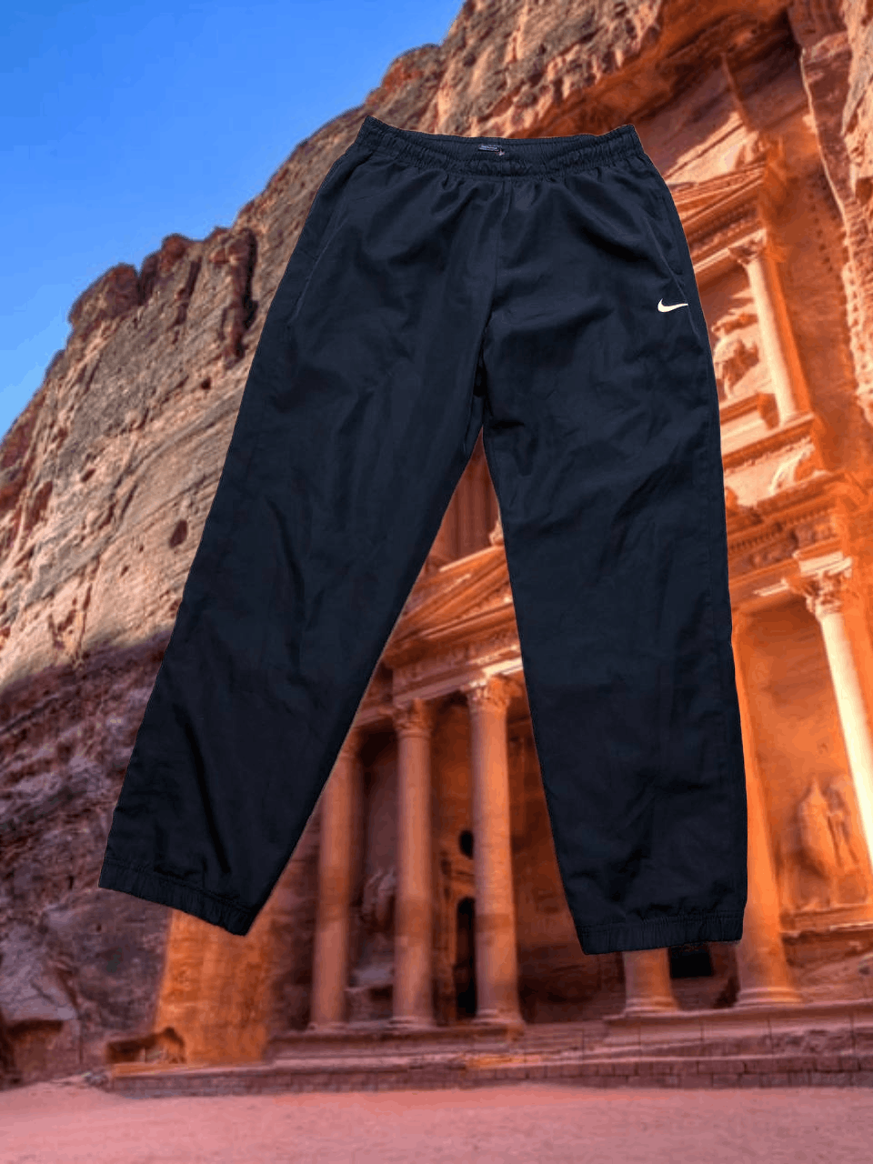 Nike Vintage logo Nike Y2K sweatpants streetwear Size US 34 / EU 50 - 1 Thumbnail