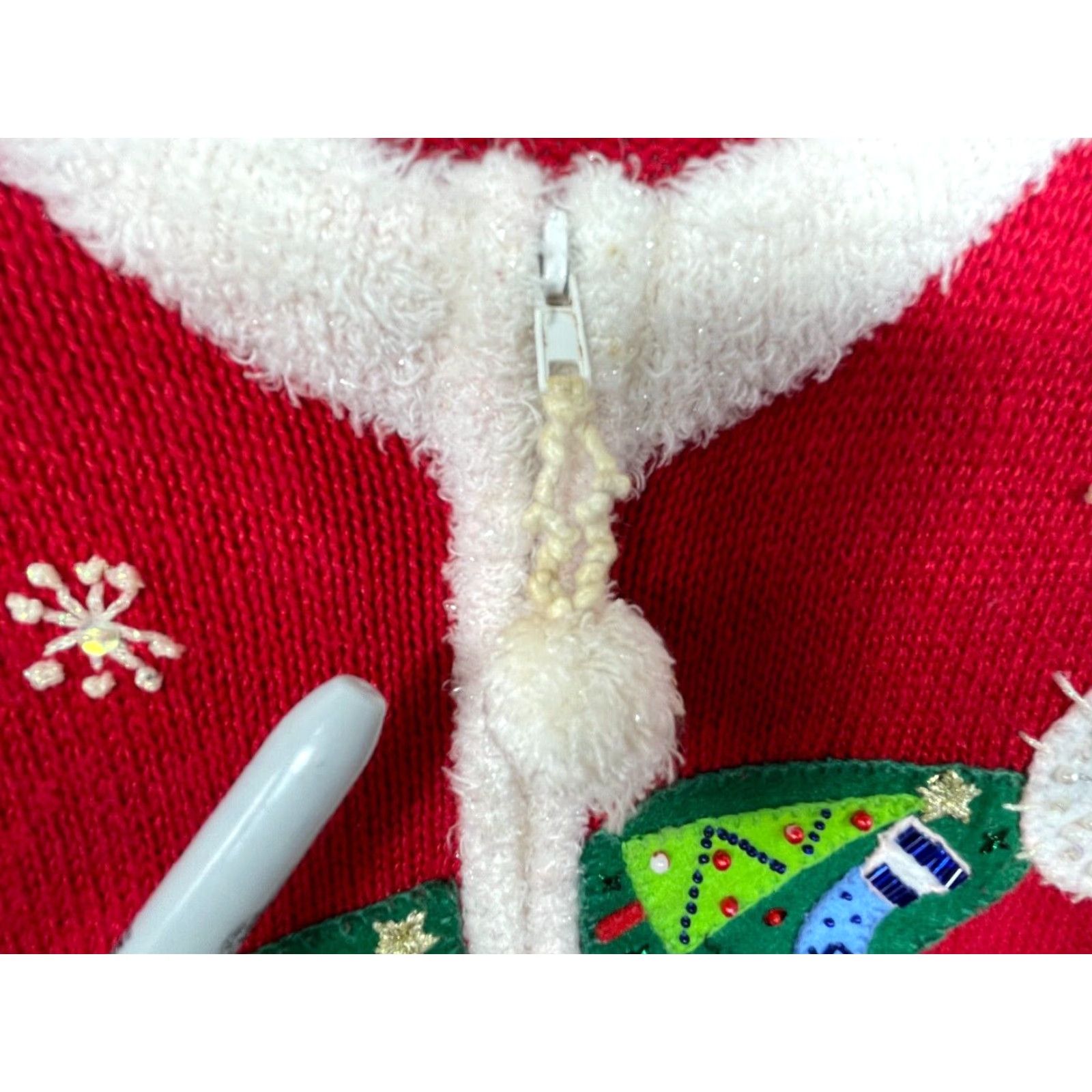 Vintage VINTAGE Heirloom Collectibles Ugly Christmas Sweater Womens 7 Santa Red Ramie and cotton Long Sleeve Christmas Knit Sweater Womens 7 Santa Size M / US 6-8 / IT 42-44 - 4 Thumbnail