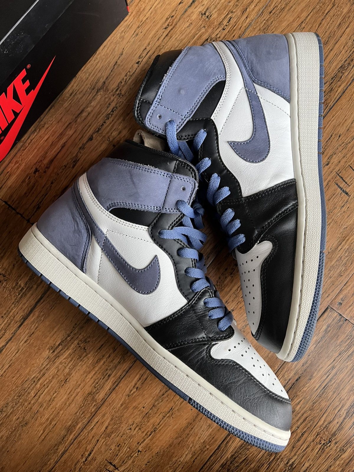Jordan Brand Jordan 1 High Blue Moon Size US 12 / EU 45 - 2 Thumbnail