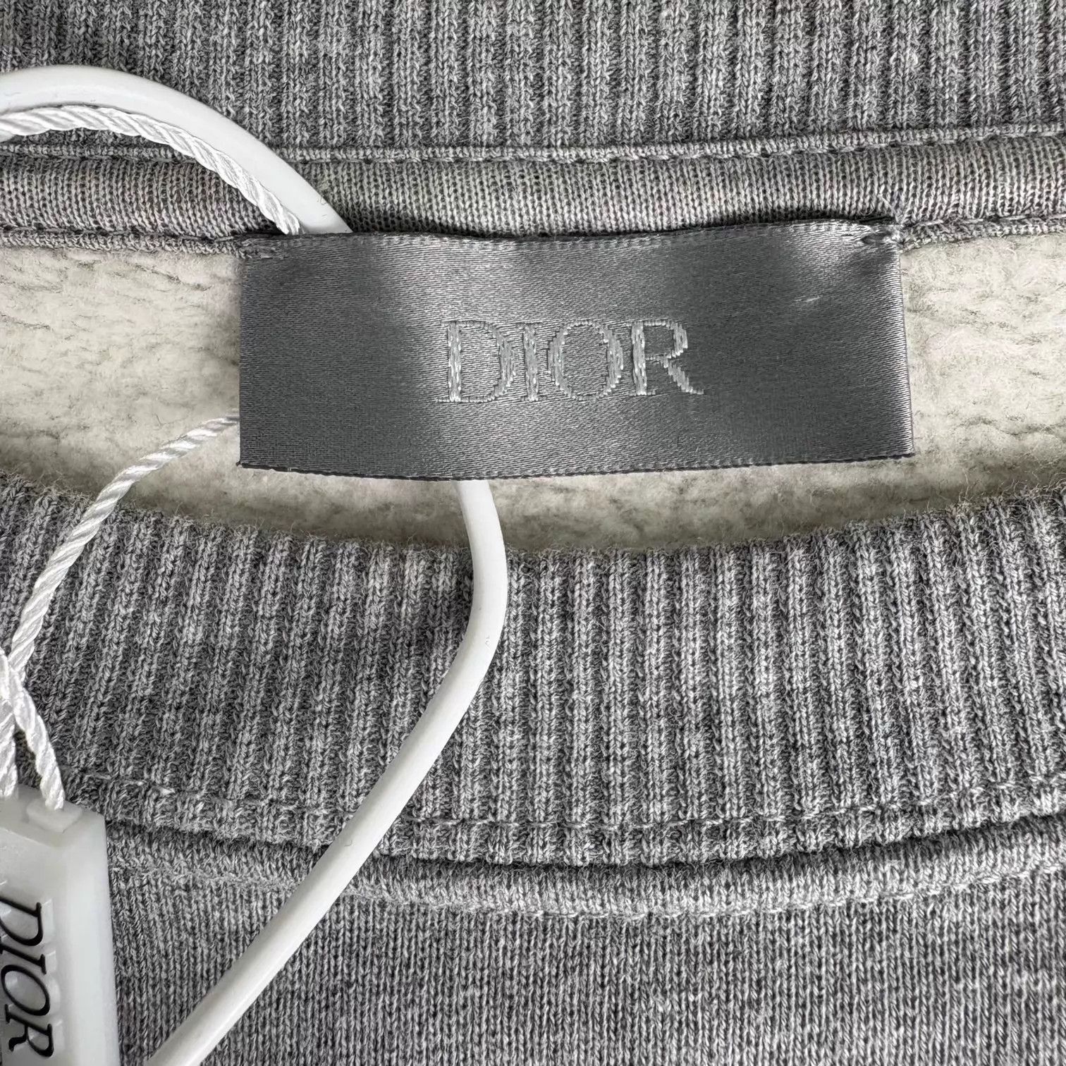 Dior DIOR Essentials CD crewneck sweatshirt men's gray M Size US M / EU 48-50 / 2 - 3 Thumbnail