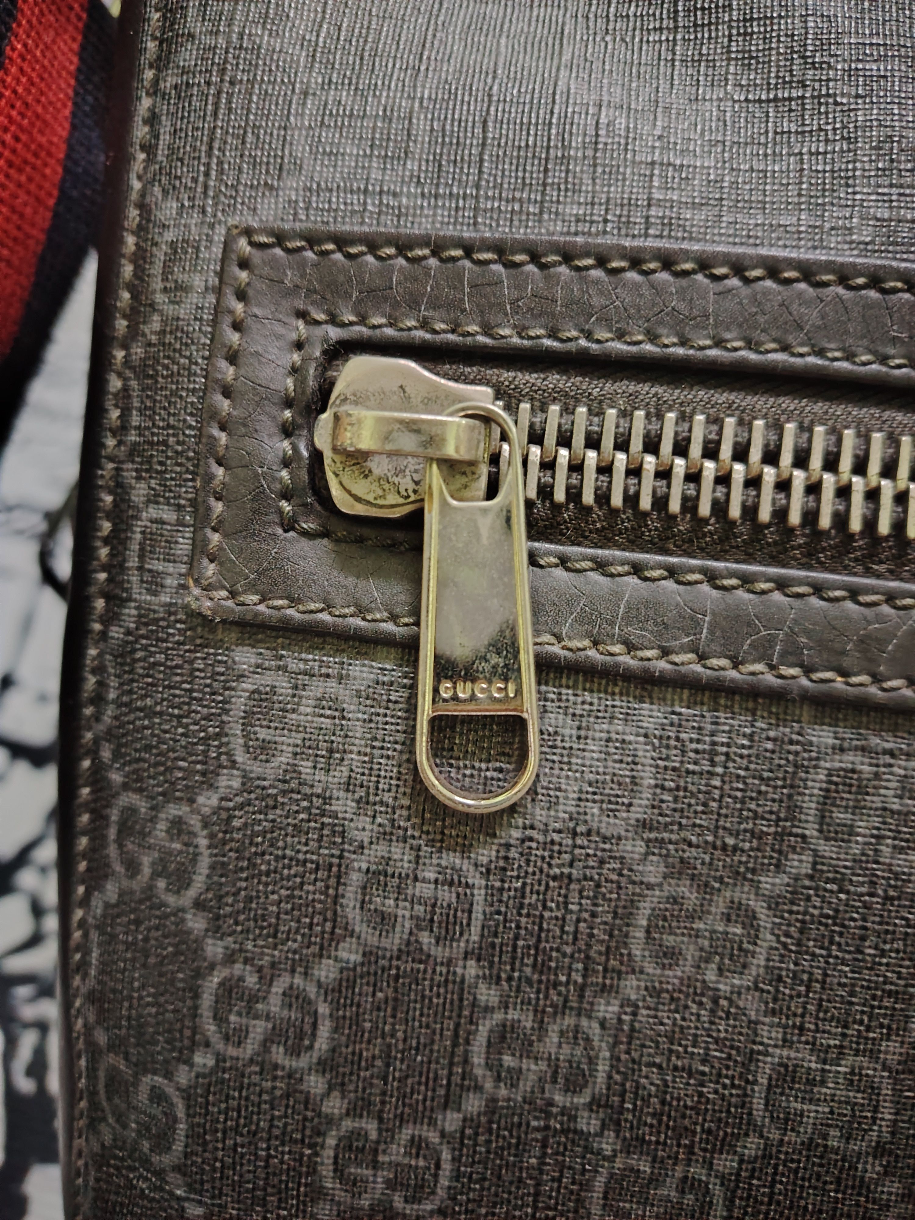 Gucci GUCCI DISTRESSED BAG MESSENGER MONOGRAM SUPREME GG Size ONE SIZE - 4 Thumbnail