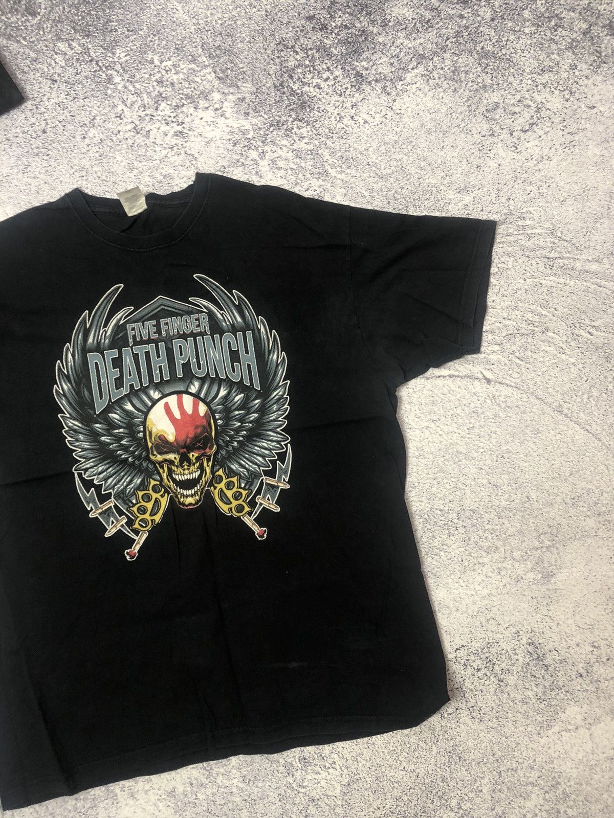 Band Tees Vintage merch t-shirt size Xl big logo y2k casual men’s ykk Size US XL / EU 56 / 4 - 3 Thumbnail