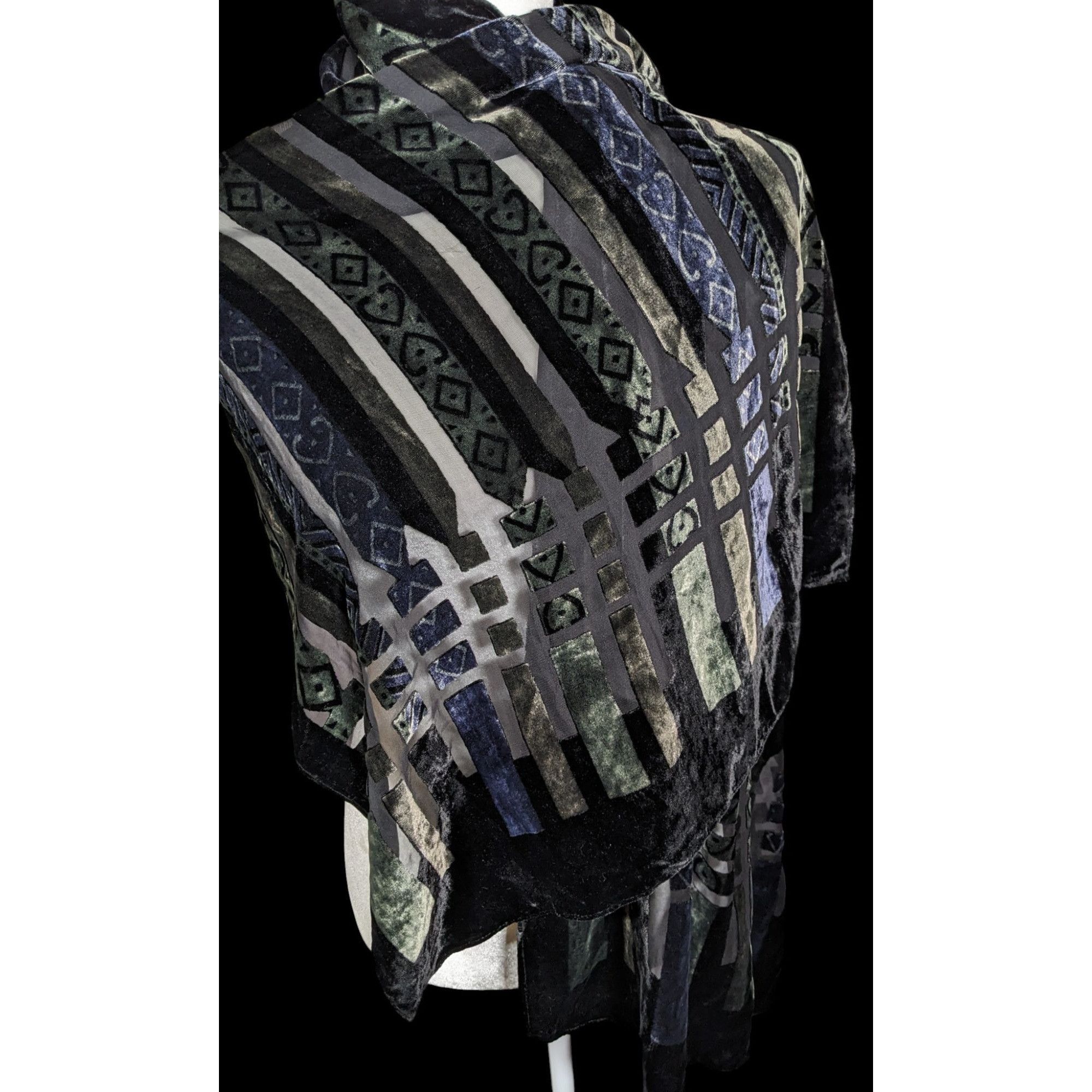 Other Vintage Blue And Green Striped Geometric Velvet Burnout Scar Size ONE SIZE - 1 Thumbnail