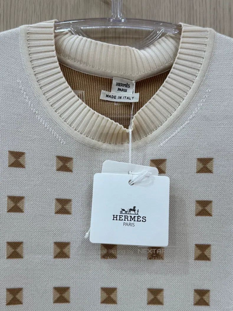 Hermes Hermes Printed knitted short sleeve top Size XXS / US 00 / IT 34 - 2 Thumbnail