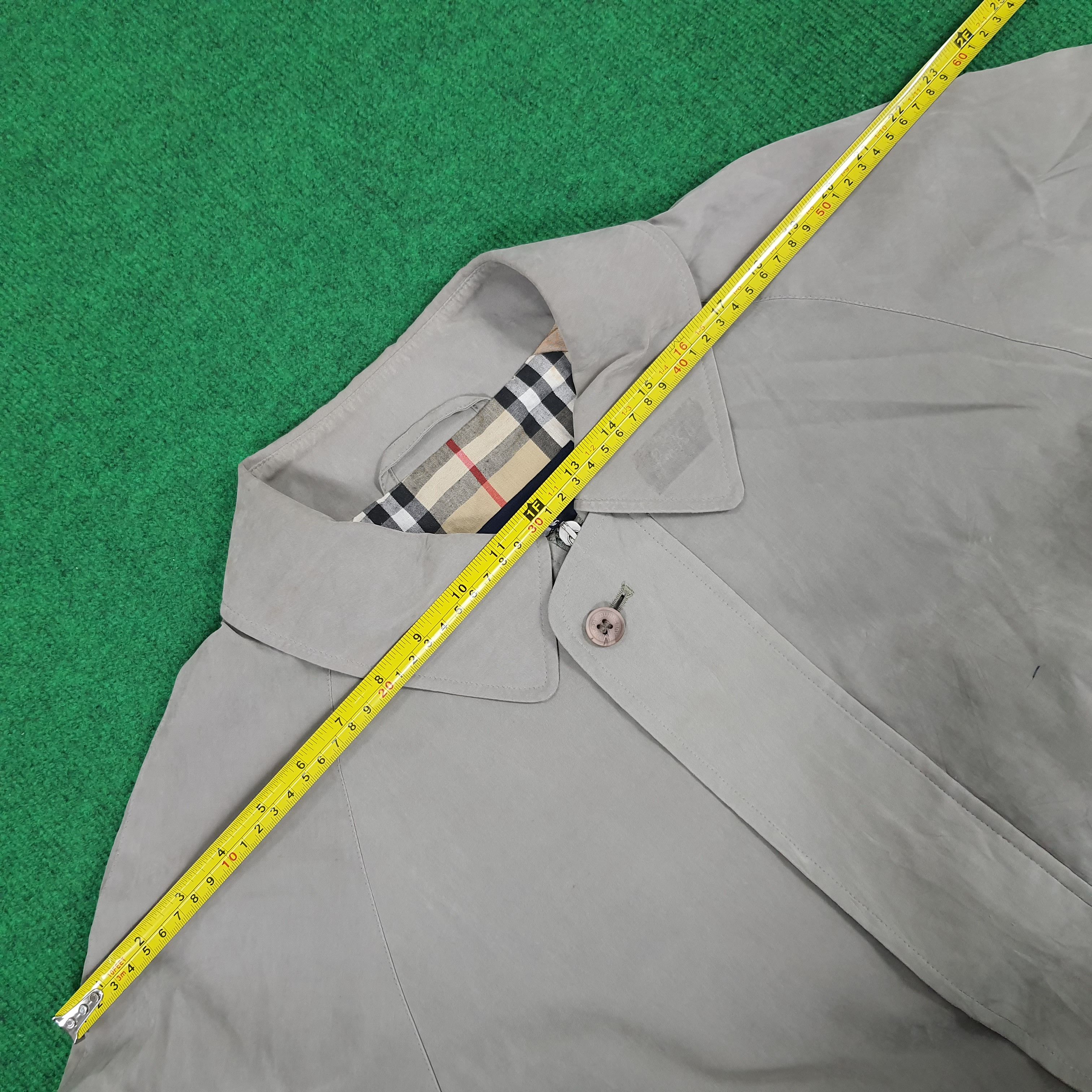Burberry Vintage Burberry Londom Nova Check Jacket Size US L / EU 52-54 / 3 - 10 Thumbnail