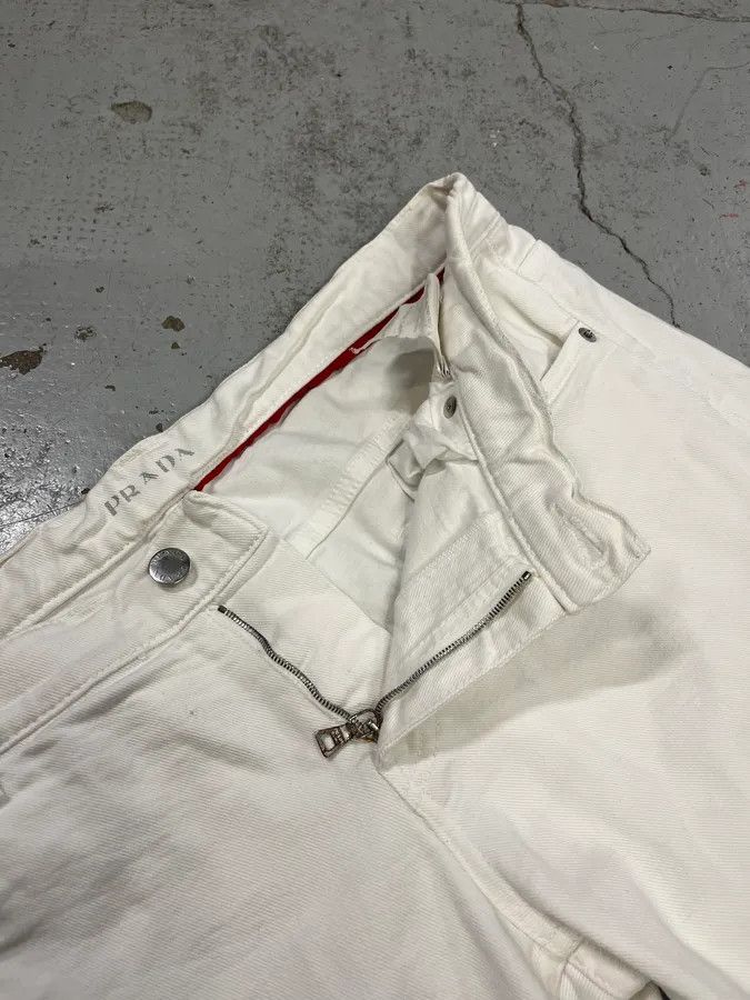 Prada 2000s Prada Classic White Denim Jeans Size US 33 - 11 Thumbnail