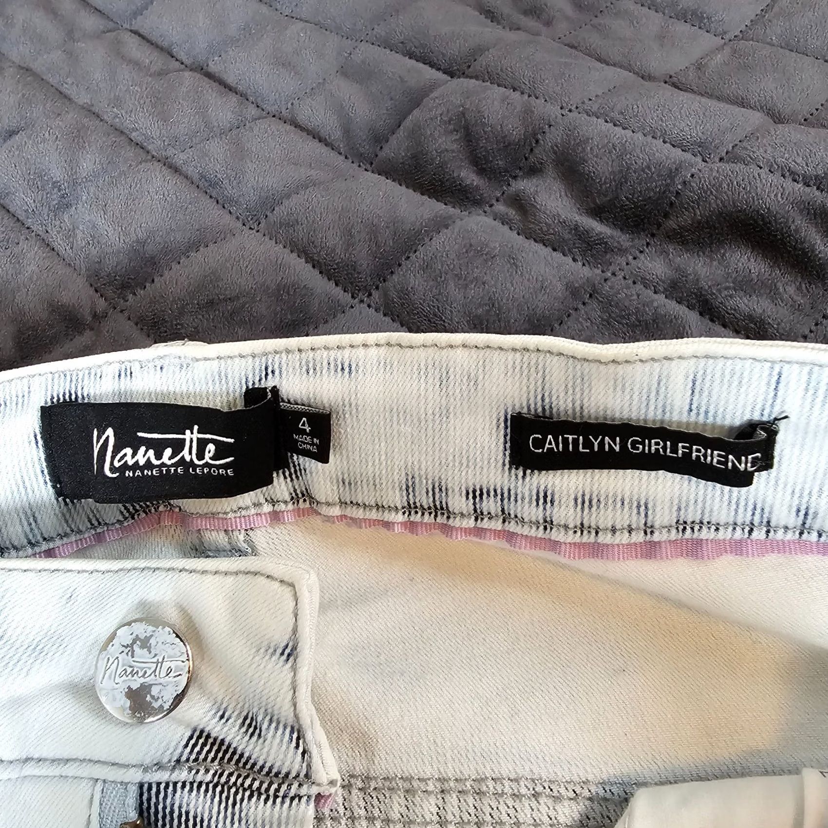 Nanette Lepore Nanette Lepore Jeans Womens Ankle Skinny Size 4 Caitlyn Light Wash Denim 28in Inseam Regular Rise 5-Pocket Stretch Blue Pants Size 27" / US 4 / IT 40 - 3 Thumbnail