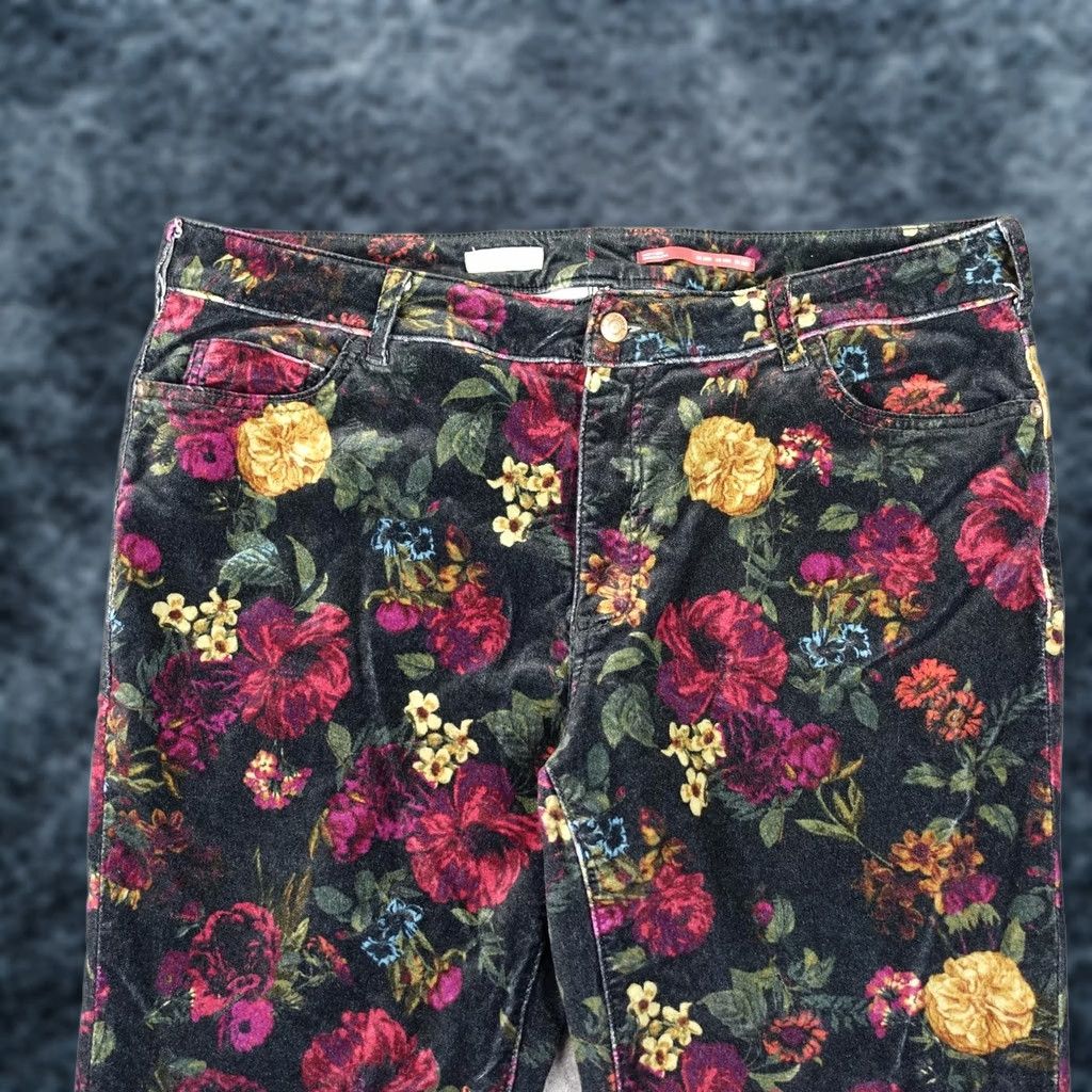 Vintage VINTAGE Pilcro Pants Womens 16W Black Floral Velour Velvet Tapered Cropped? Size 38" / US 16 / IT 52 - 1 Thumbnail