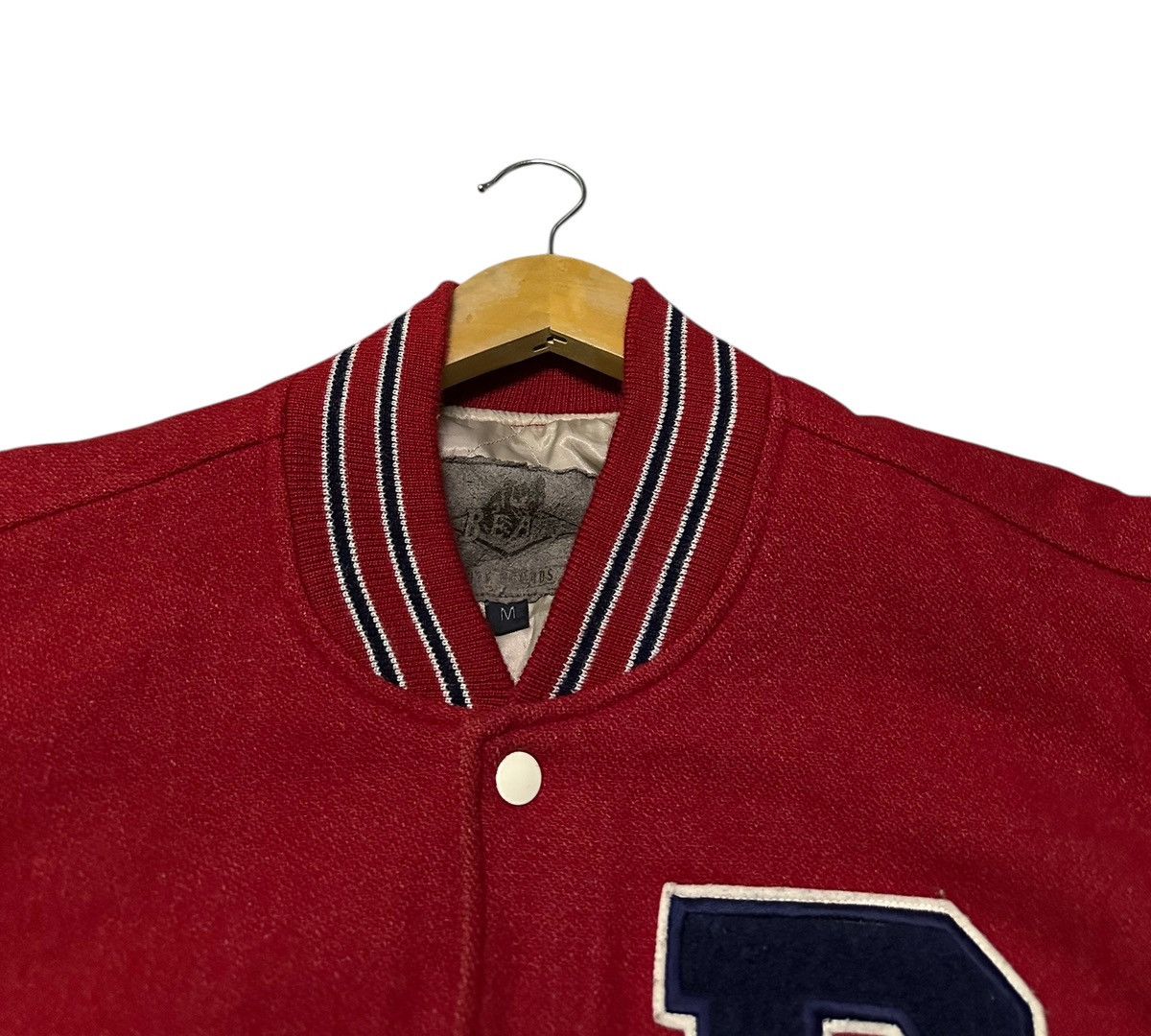 Golden Bear Vintage 90s Bear surf wool leather varsity jacket backhit Size US M / EU 48-50 / 2 - 5 Thumbnail