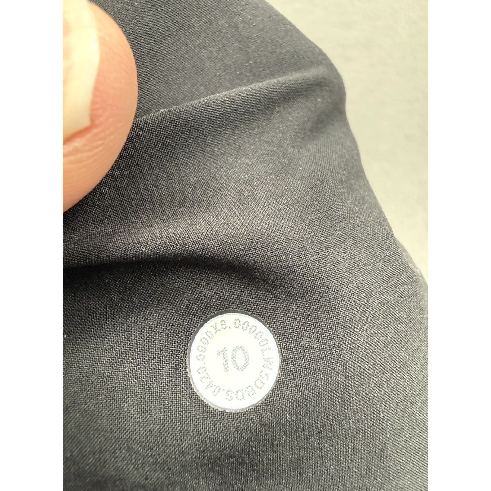 Lululemon Lululemon Jogger Pants Women 10 Gray Camouflage Elastic Waist Pockets Athletic Stretch Size 32" / US 10 / IT 46 - 3 Thumbnail