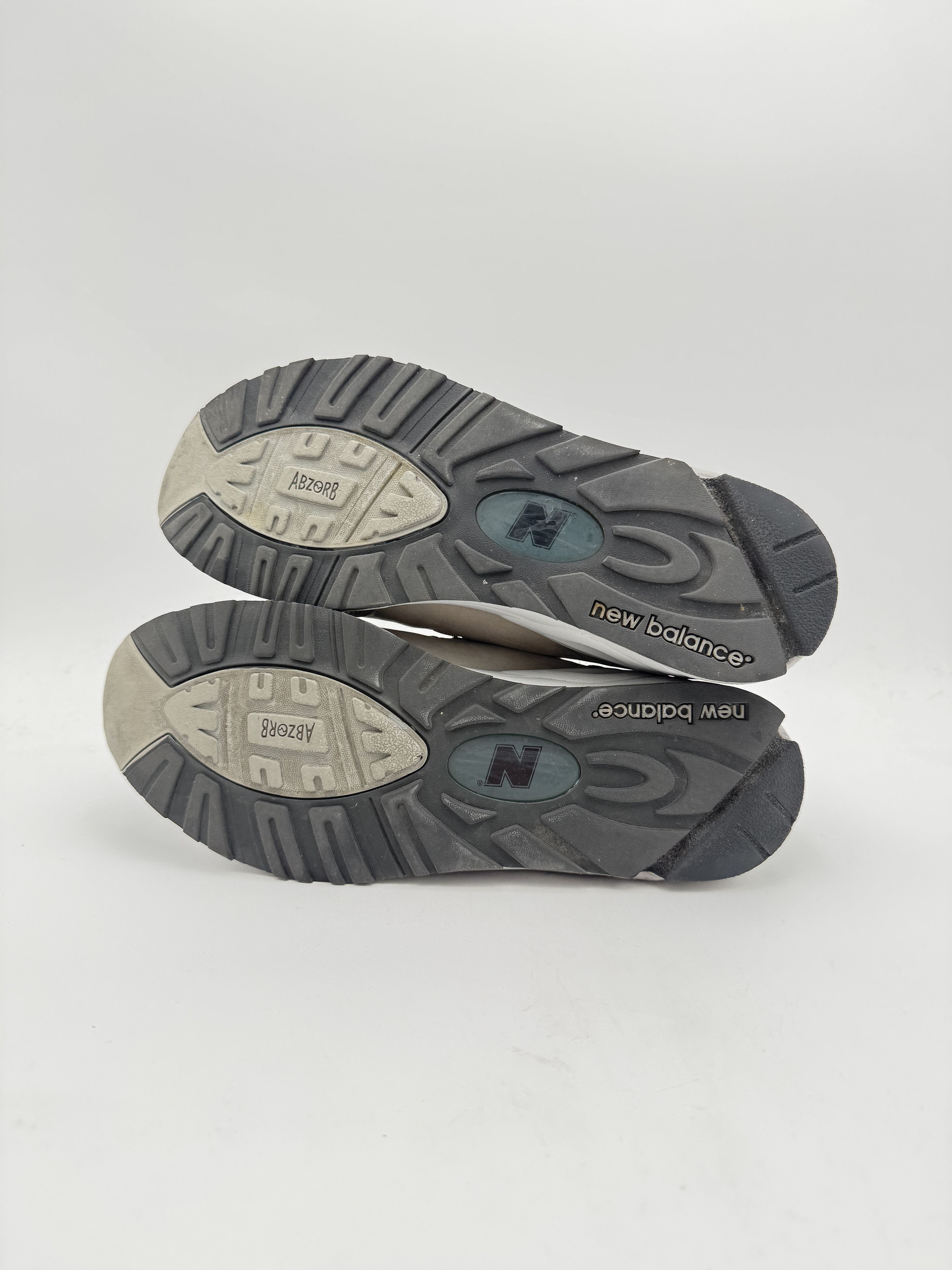 New Balance × Wtaps WTAPS New Balance 990v2 Gray Made in USA Size US 10 / EU 43 - 7 Thumbnail