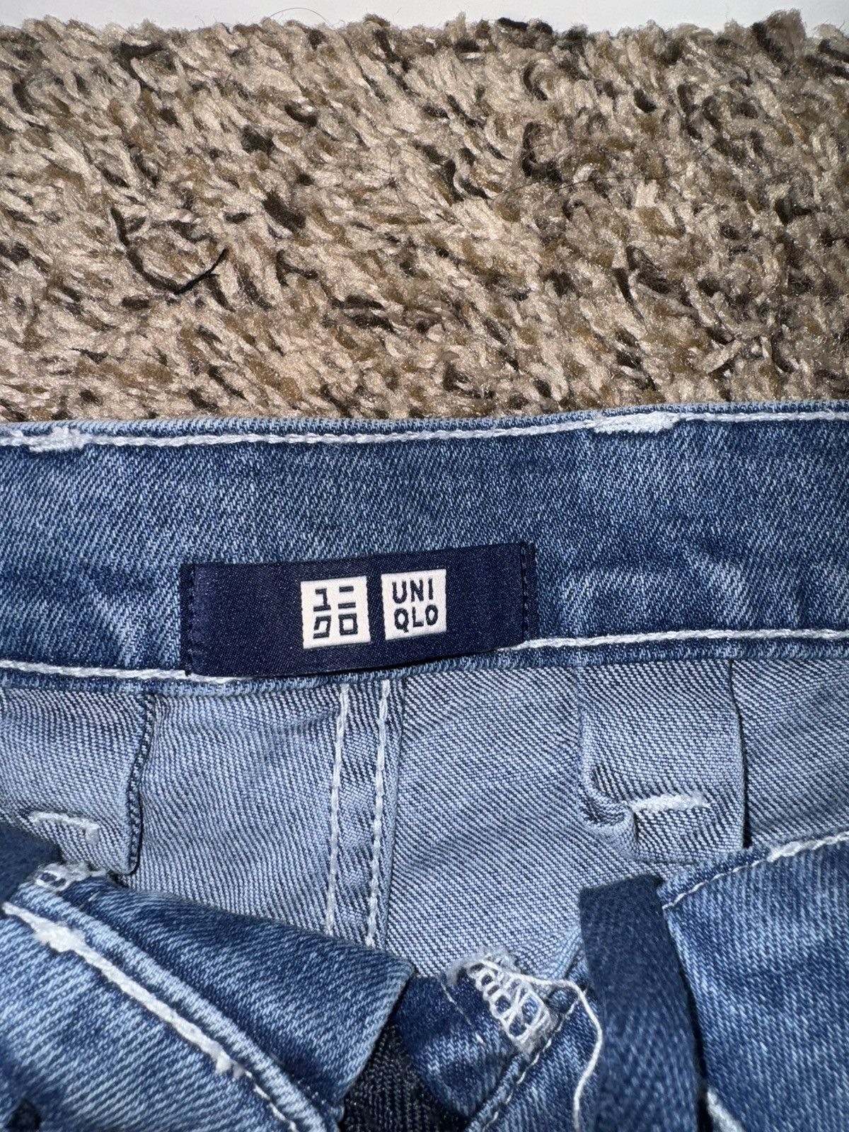 Uniqlo Uniqlo Straight Leg Denim Size US 30 / EU 46 - 2 Thumbnail