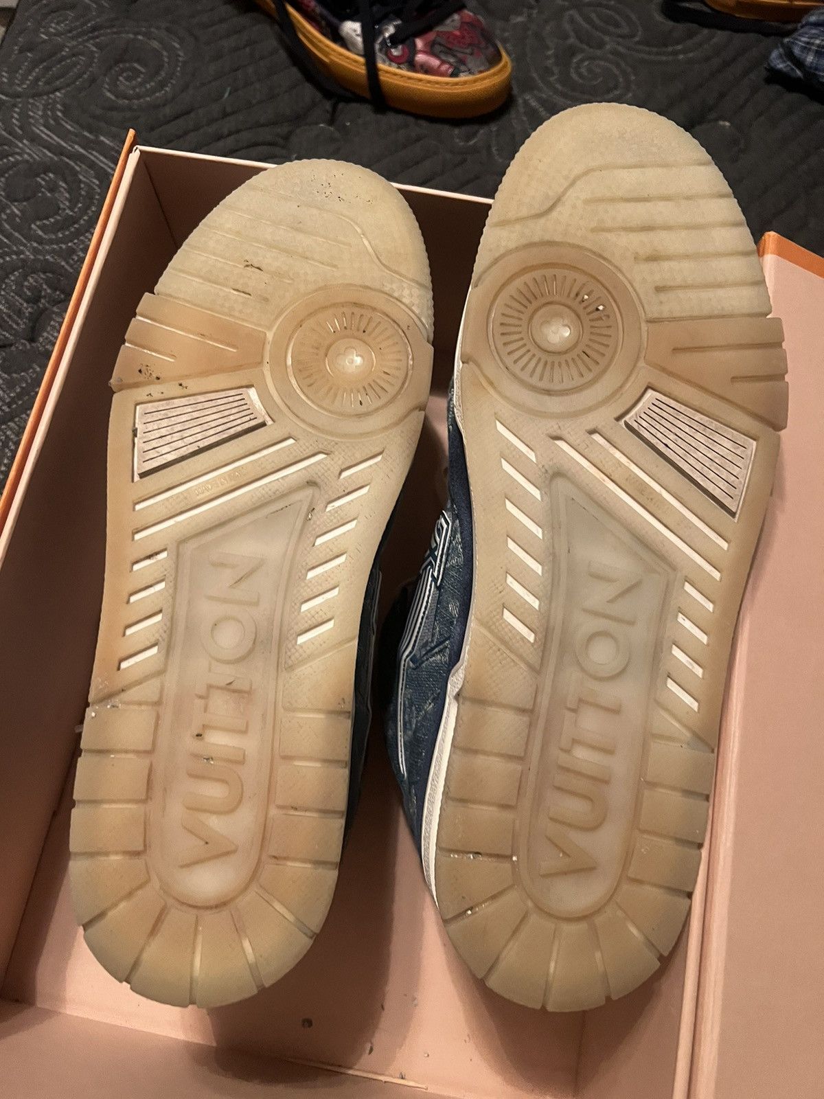 Designer × Louis Vuitton Louis Vuitton trainer monogram denim Size US 10 / EU 43 - 12 Thumbnail
