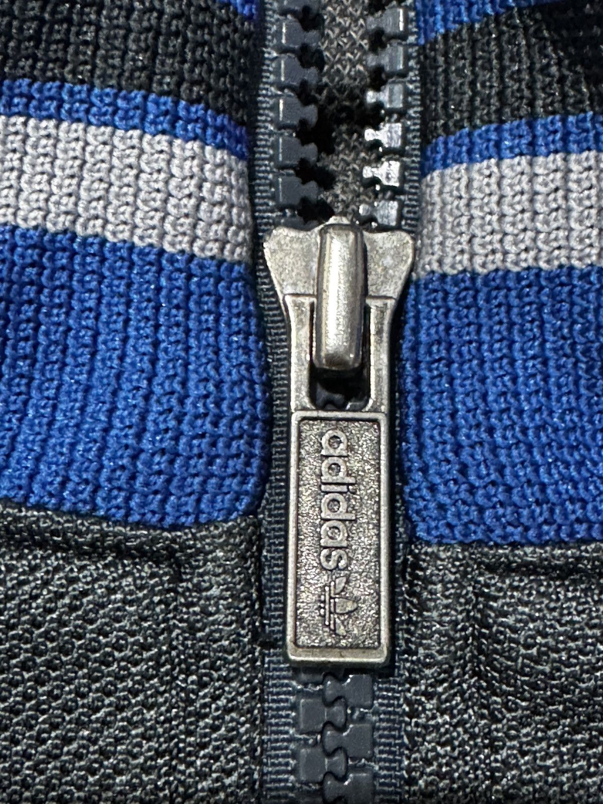 Adidas 80s Adidas x Descente trefoil tracktop Size US M / EU 48-50 / 2 - 9 Thumbnail