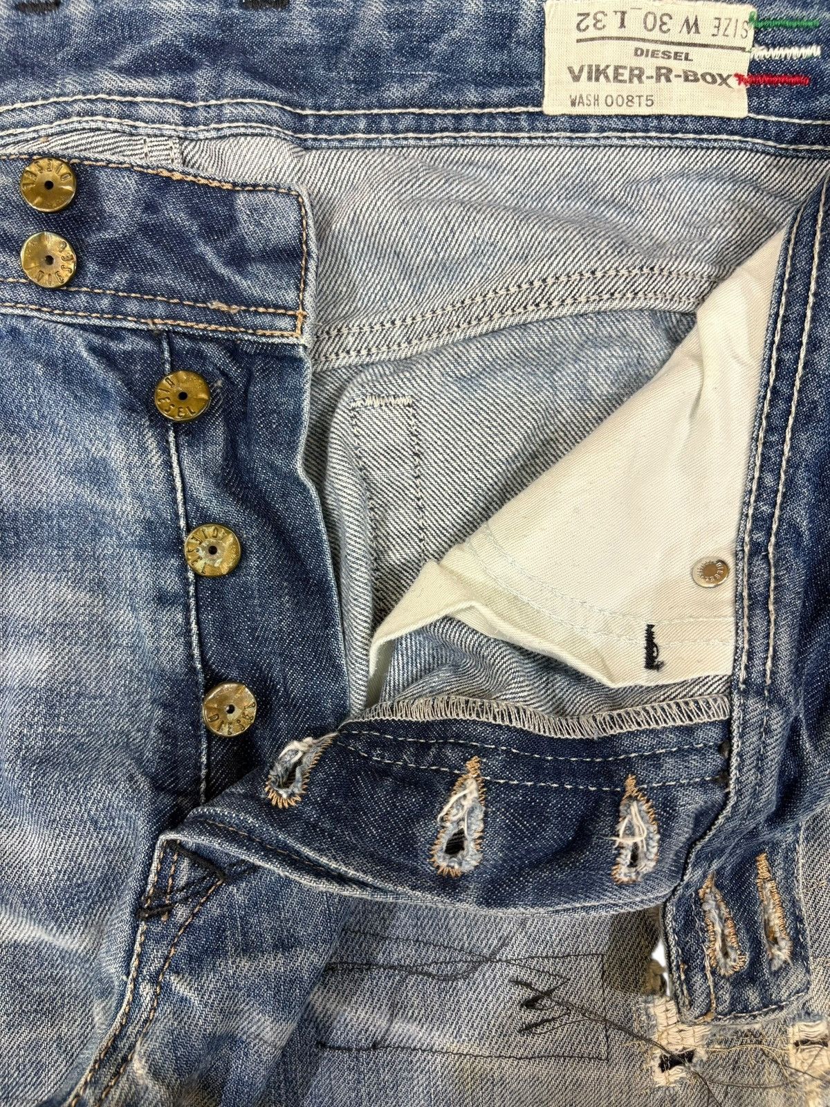Other Vintage Italy Diesel Viker Faded Wash Distress Loose Jeans Size US 33 - 8 Thumbnail