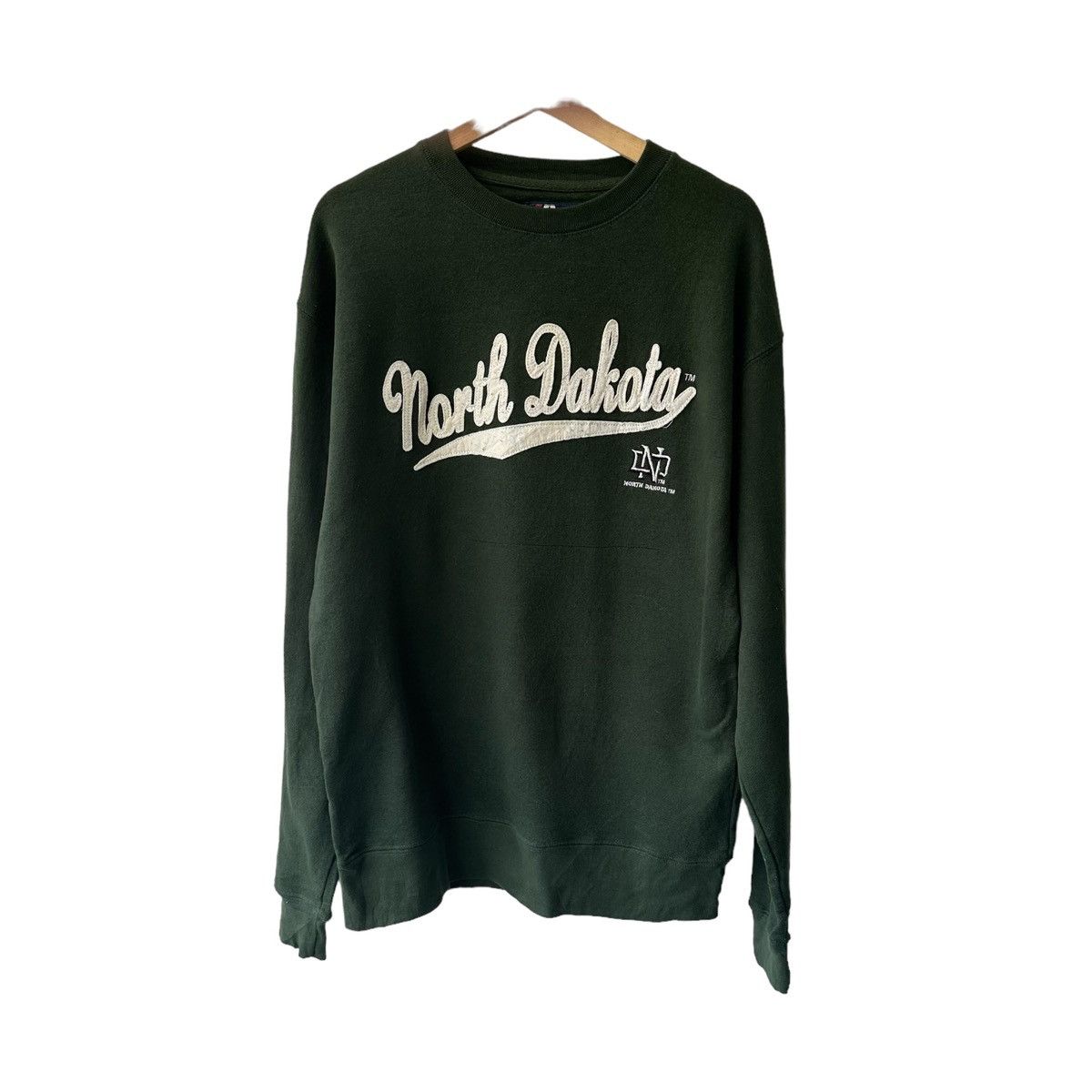 J. America North dakota Size US L / EU 52-54 / 3 - 1 Thumbnail
