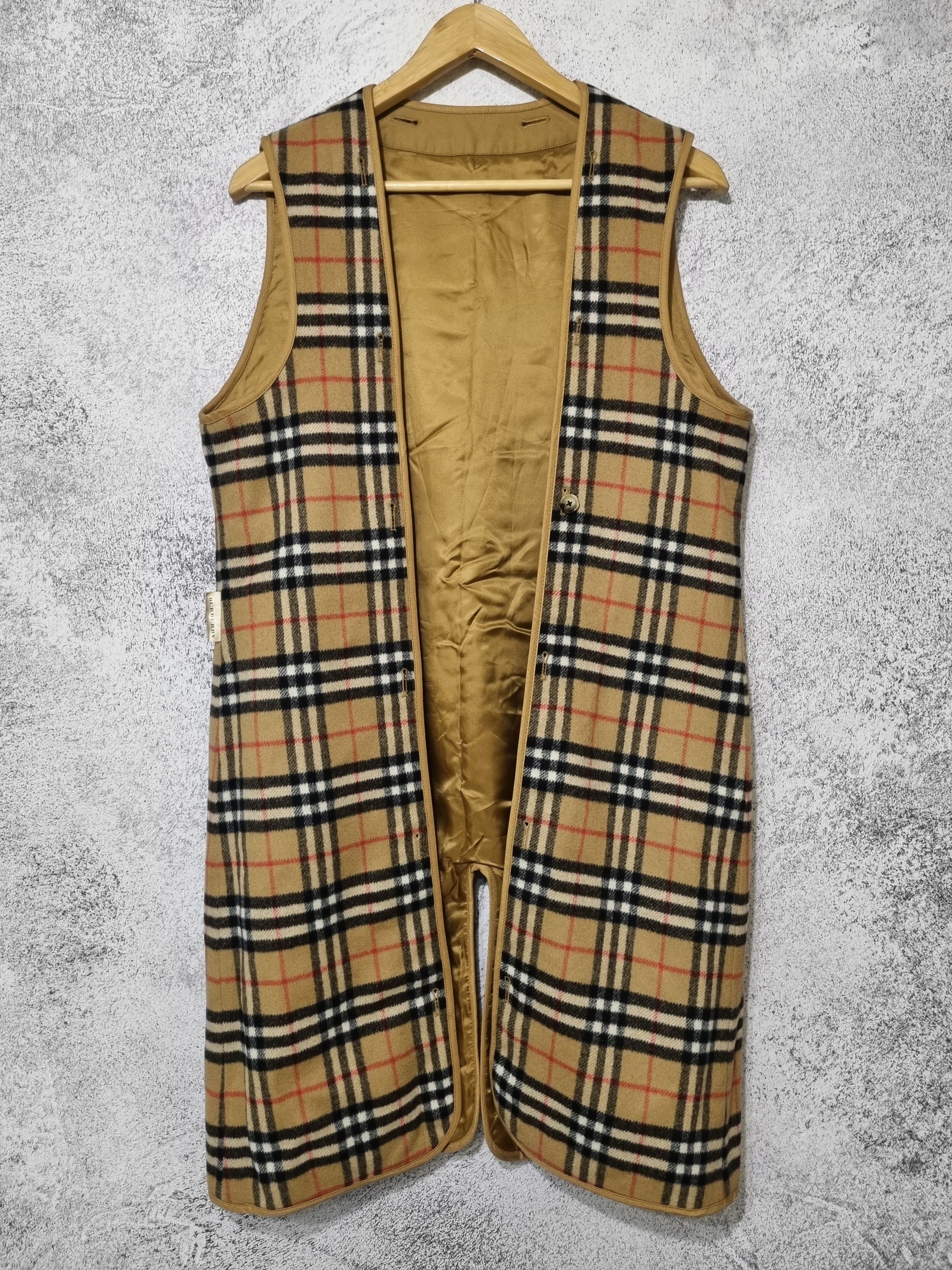 Burberry Burberry Check Wool And Cashmere Warmer Trench Coat Vest Size XL / US 12-14 / IT 48-50 - 2 Thumbnail