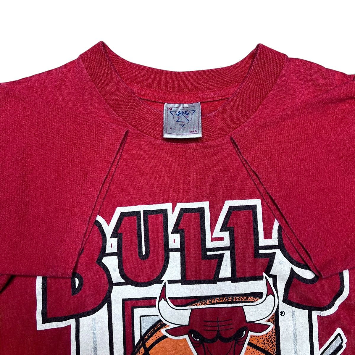 NBA Vtg 1990s NBA Chicago Bulls Basketball Mascot Spell Out Tee Size US S / EU 44-46 / 1 - 2 Thumbnail