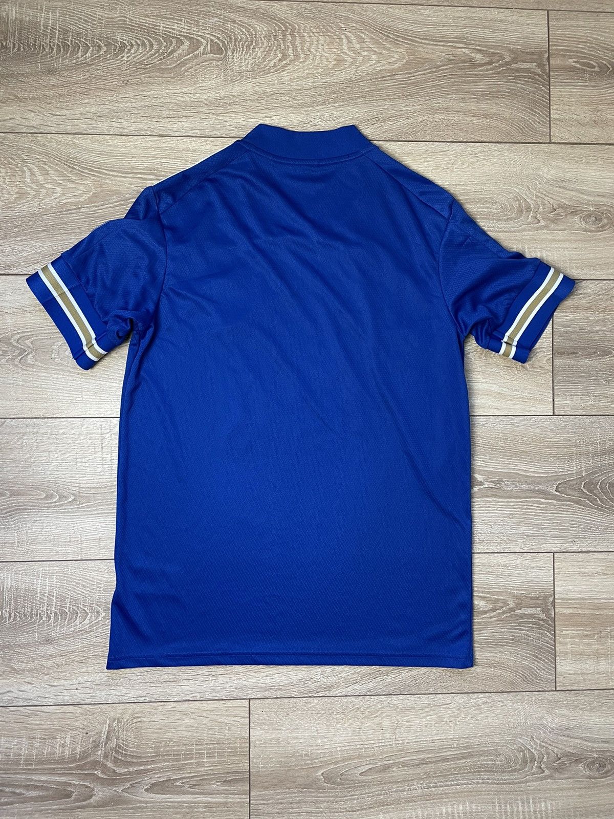 Adidas Leicester 2020 2021 home jersey football shirt m size Size US M / EU 48-50 / 2 - 9 Thumbnail