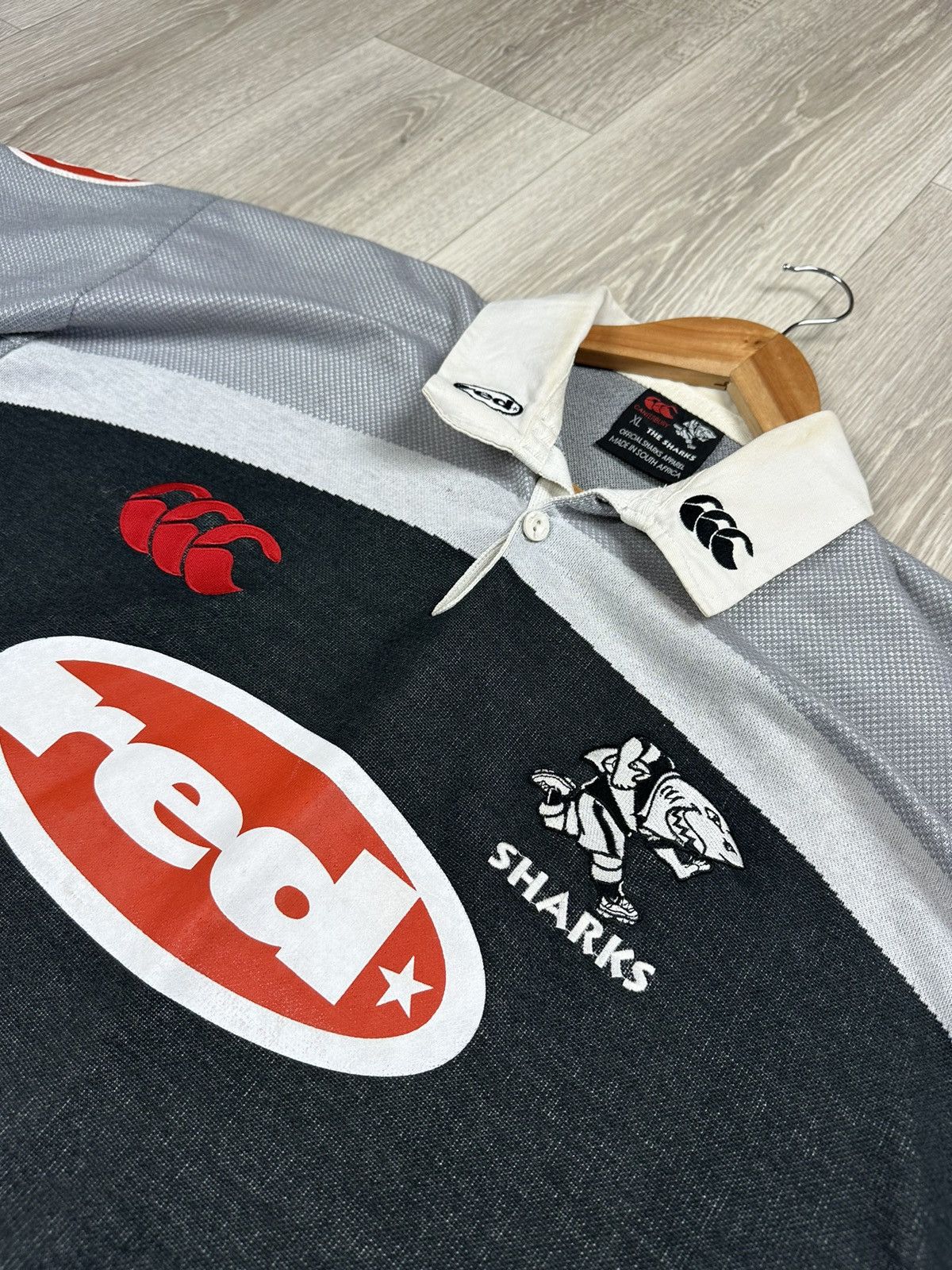 Canterbury of New Zealand Vintage Natan Sharks 2003 Rugby Union Jersey Canterbury Size US XL / EU 56 / 4 - 4 Thumbnail