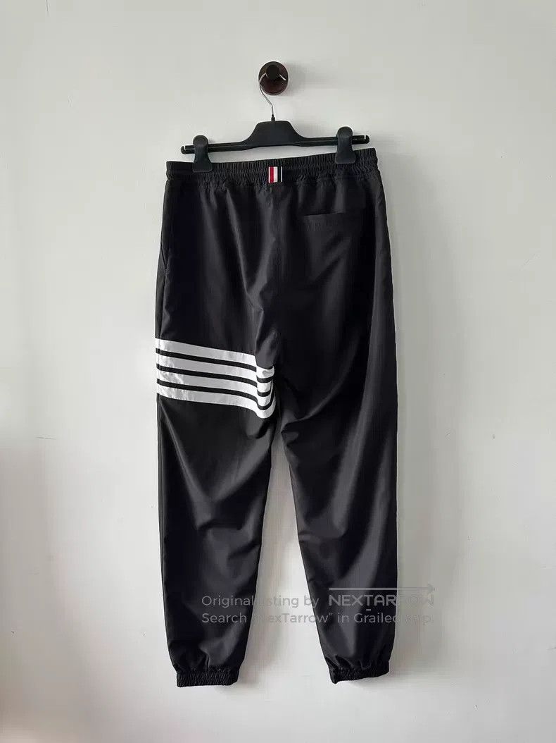 Thom Browne Thom Browne size 4 Black nylon sweatpants Size US 28 / EU 44 - 2 Thumbnail