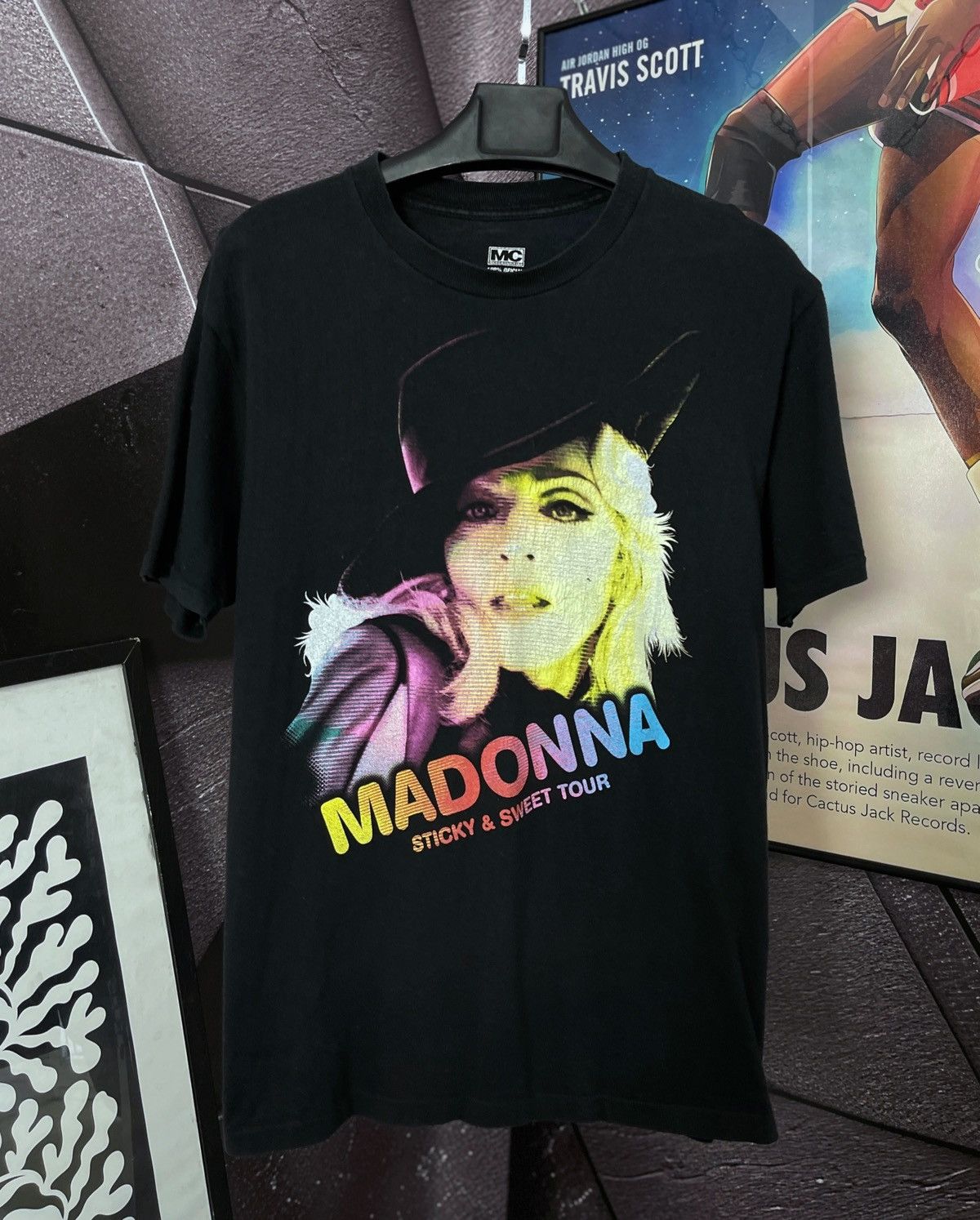 マドンナ 　Sticky & Sweet Tour　オフィシャル Tシャツ　L Vintage Y2k Madonna Sticky & Sweet Tour T-shirt | Pop Tees