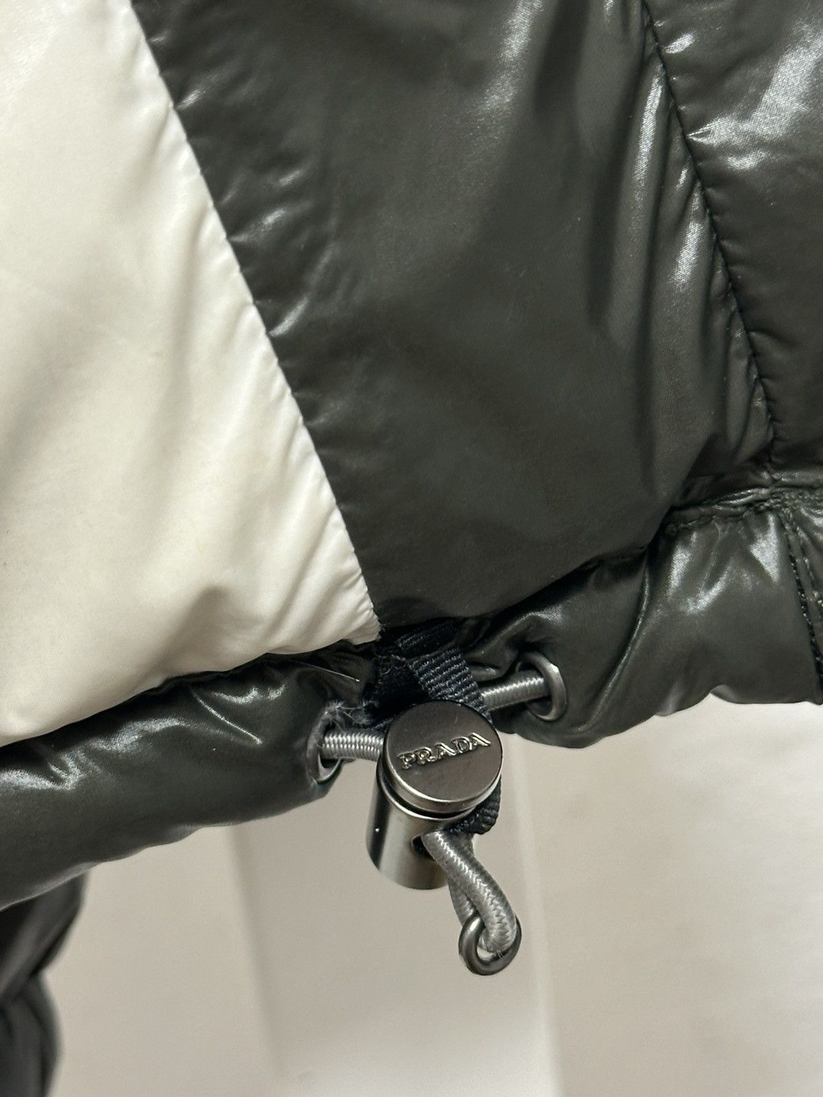 Prada Prada Milano Down Jacket M Size Size M / US 6-8 / IT 42-44 - 16 Thumbnail