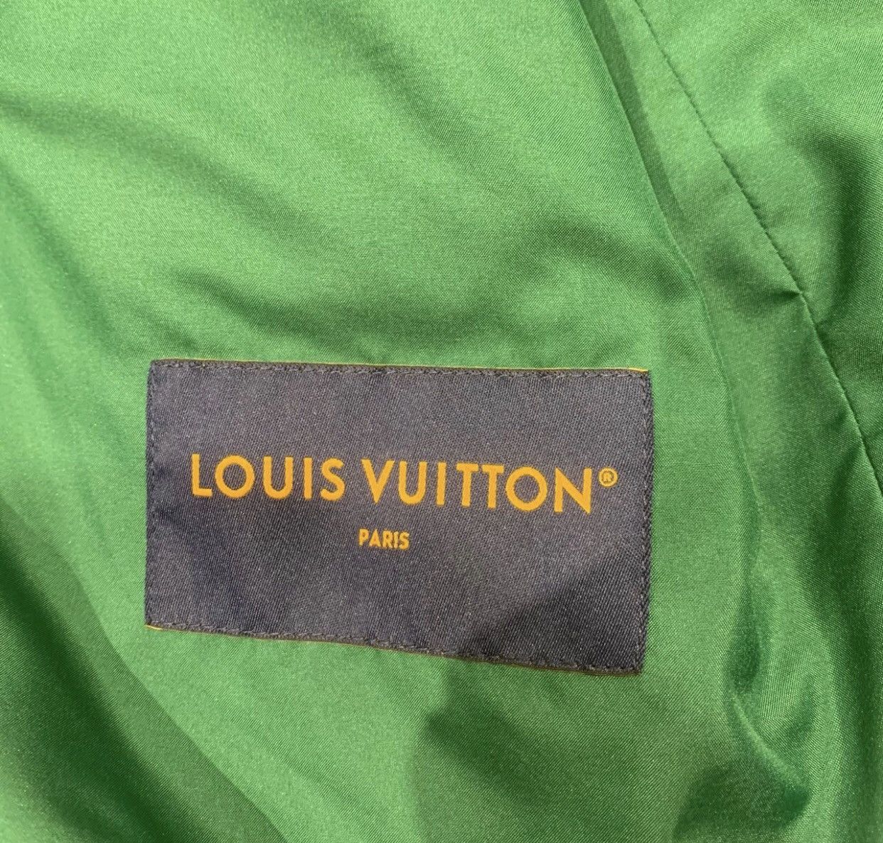 Louis Vuitton Louis Vuitton Green three flower embroidered slogan jacket Size US M / EU 48-50 / 2 - 8 Thumbnail