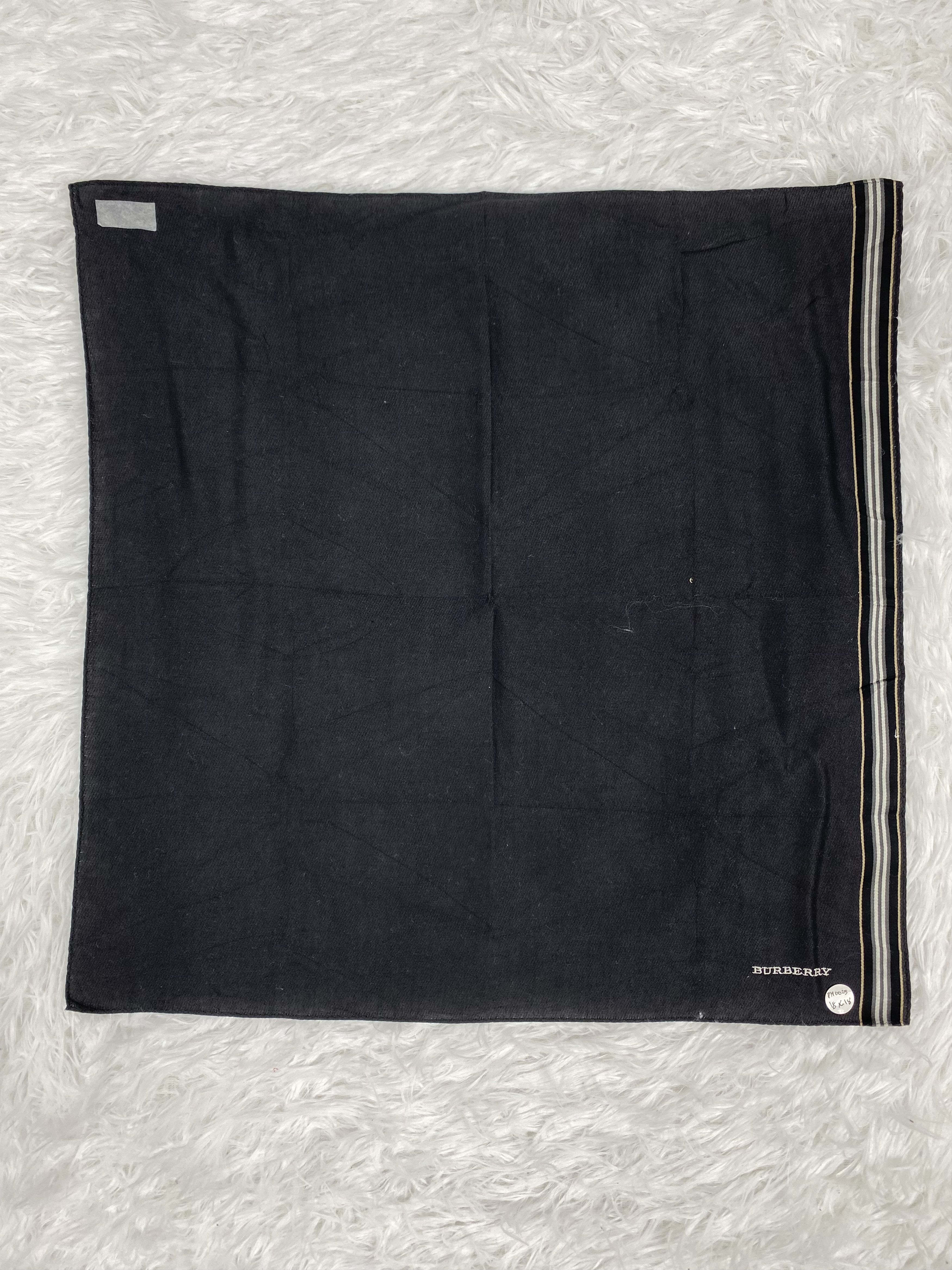 Burberry × Vintage Vintage Burberry Handkerchief PH0025 Size ONE SIZE - 3 Thumbnail