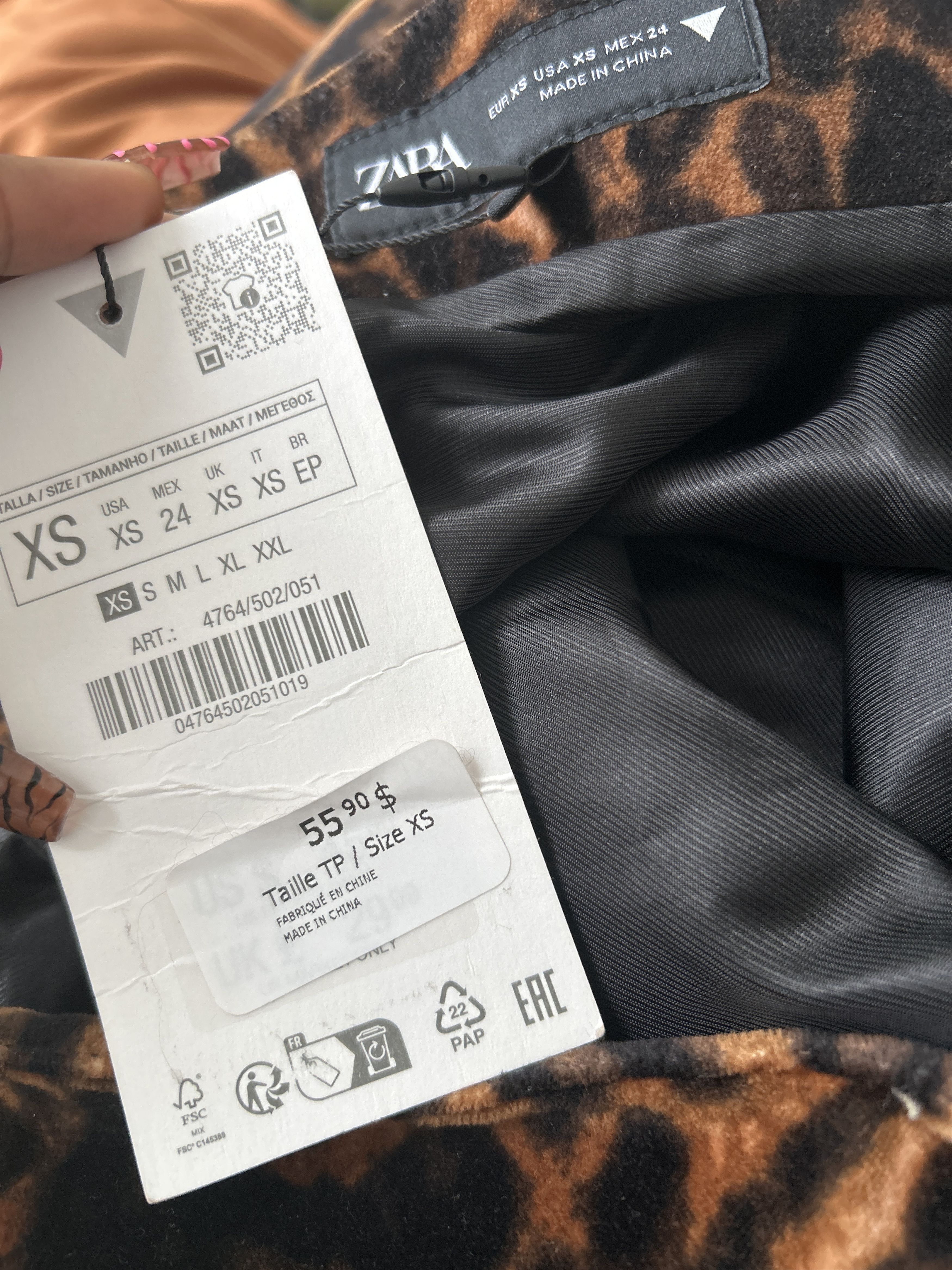 Zara Animal print velvet mini skirt (sold out on ZARA) XS Size 24" / US 00 / IT 34 - 4 Thumbnail