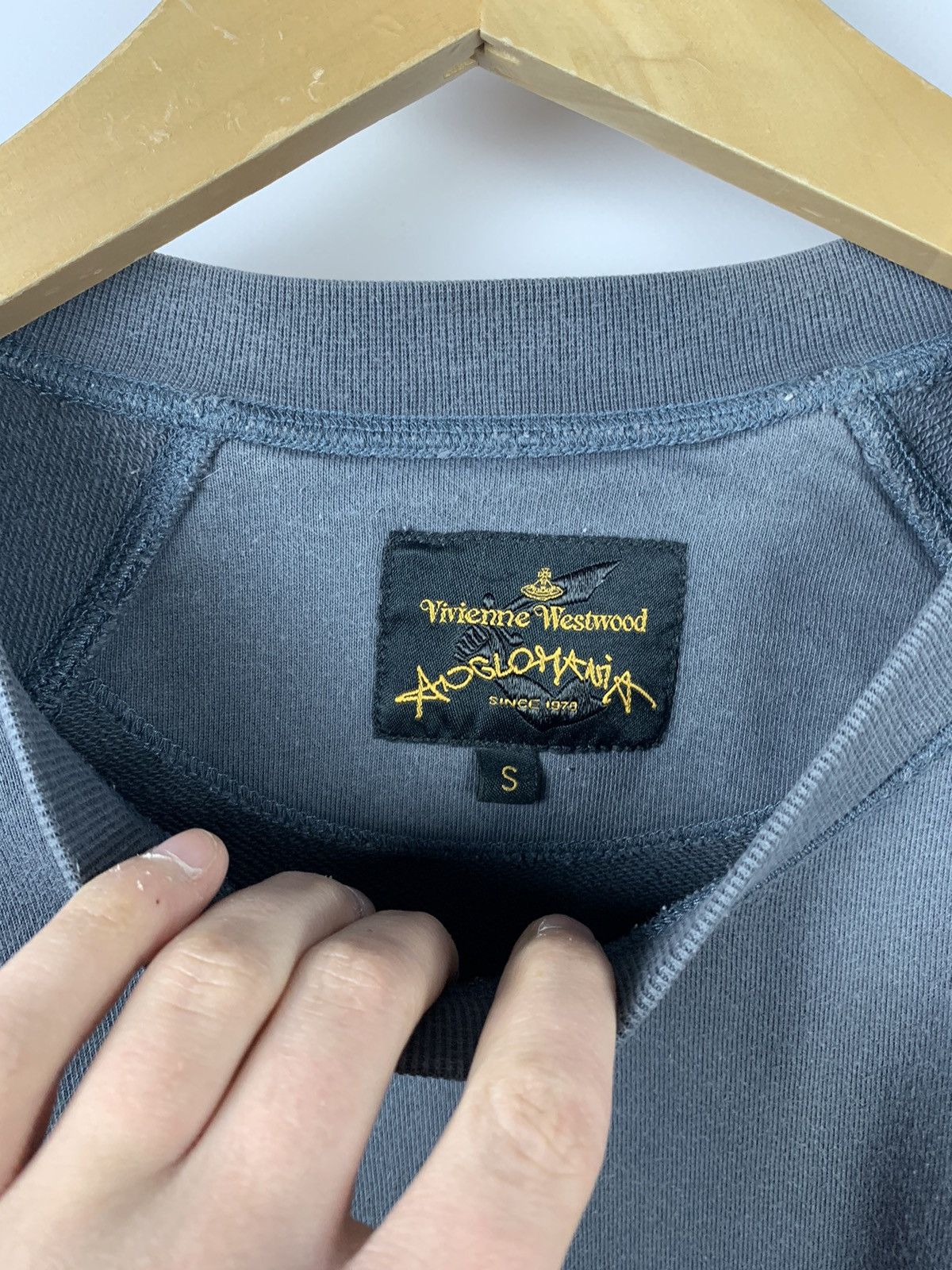 Vivienne Westwood Vintage Vivienne Westwood Anglomania Sweatshirt Raglan Y2K Size US S / EU 44-46 / 1 - 5 Thumbnail
