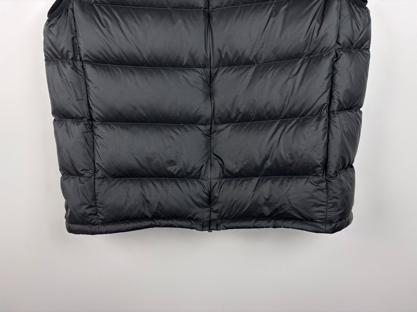 Montbell Mens Montbell Down Vest Puffer Jacket Black Size XL Size US XL / EU 56 / 4 - 3 Thumbnail