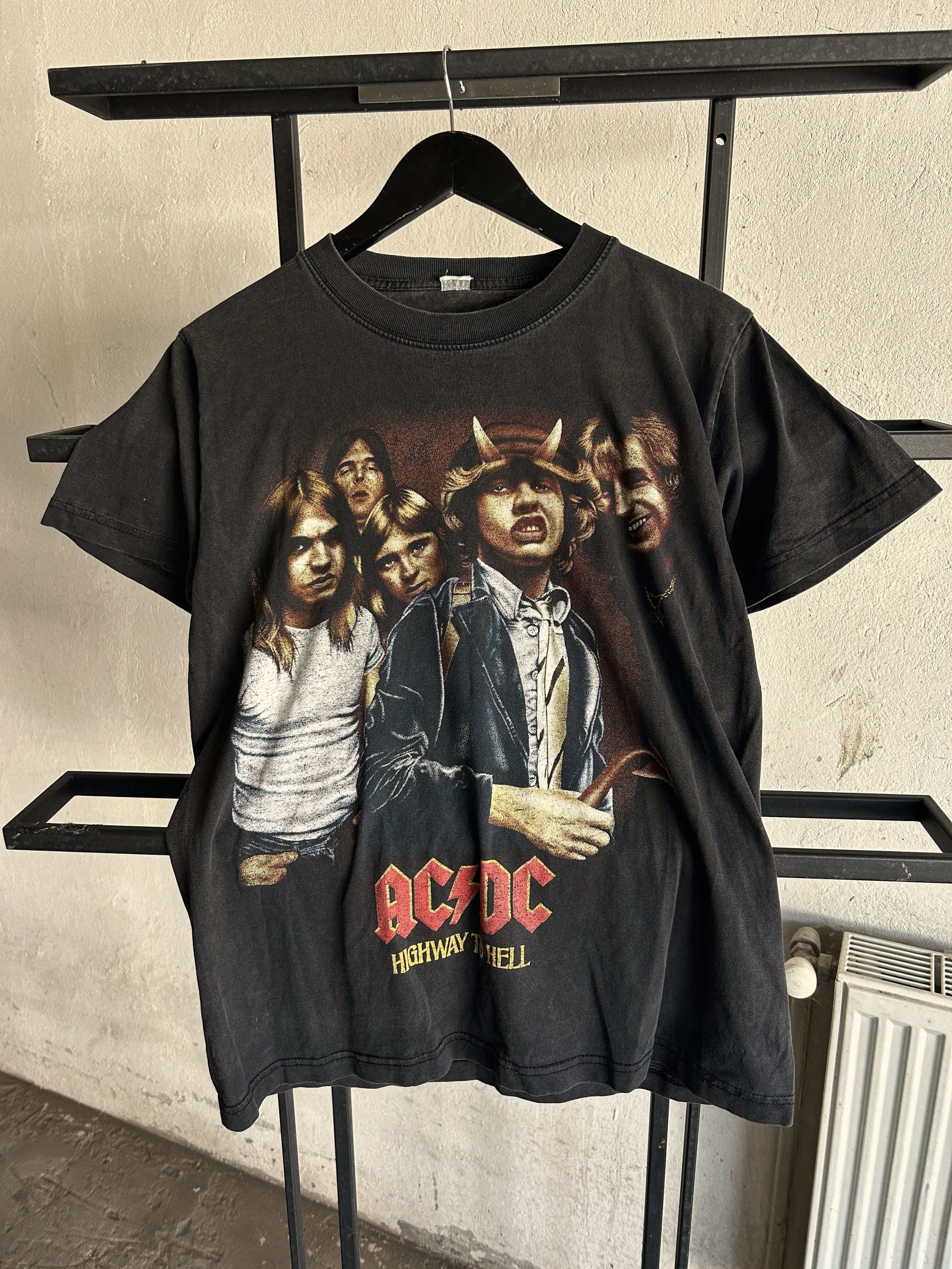 Japanese Brand ACDC Highway To Hell Band Tee Rock Vintage Style Size US M / EU 48-50 / 2 - 2 Thumbnail