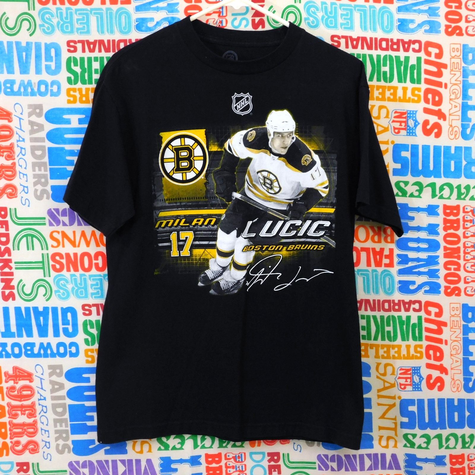 NHL NHL Boston Bruins Milan Lucic Graphic T Shirt Size M Black Size US M / EU 48-50 / 2 - 1 Thumbnail