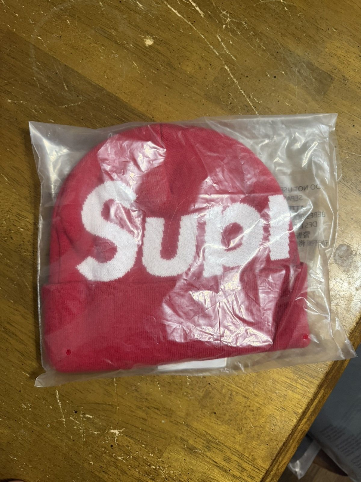 Supreme Red supreme beanie Size ONE SIZE - 1 Thumbnail