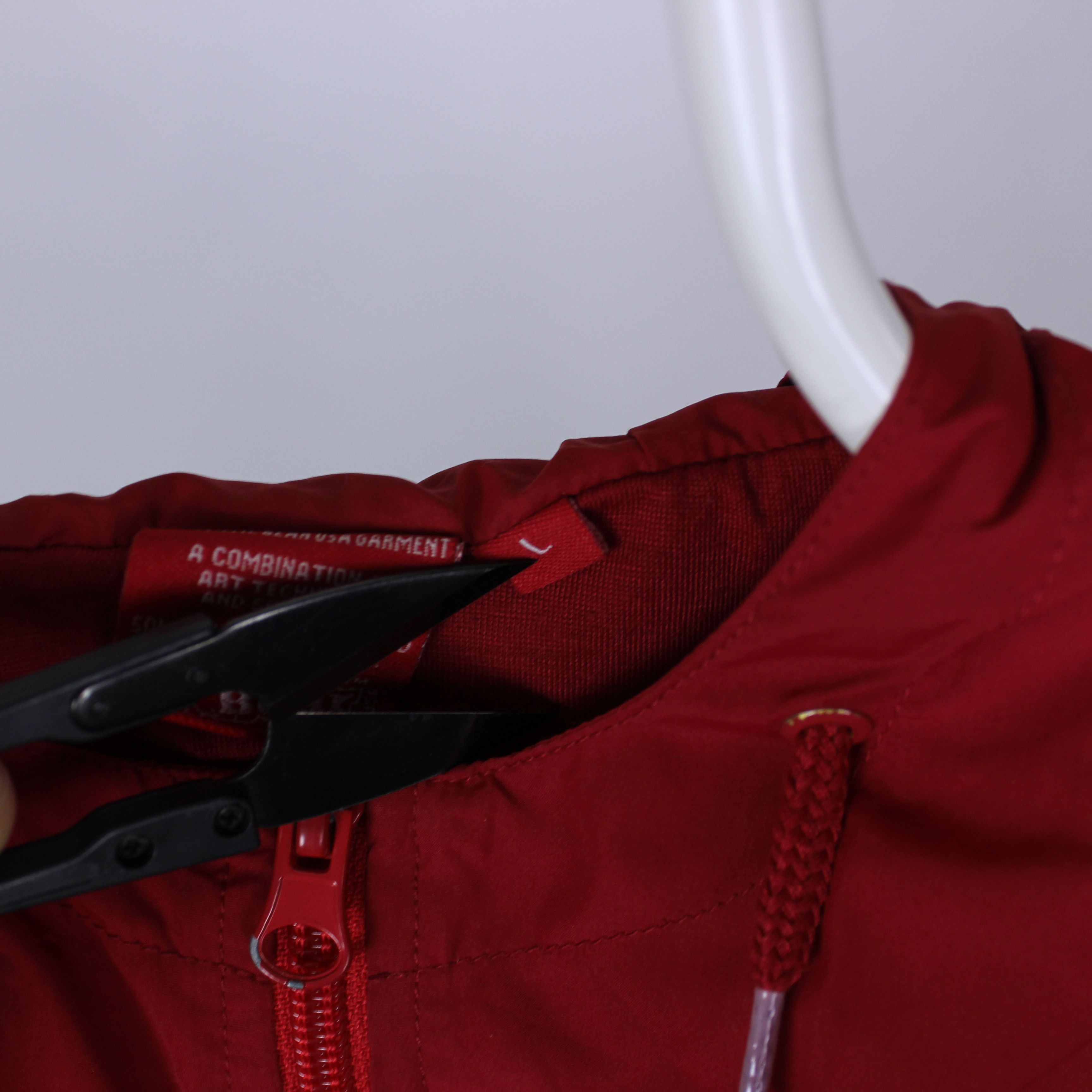 Vintage Bear usa light jacket men big logo red L Size US L / EU 52-54 / 3 - 8 Thumbnail