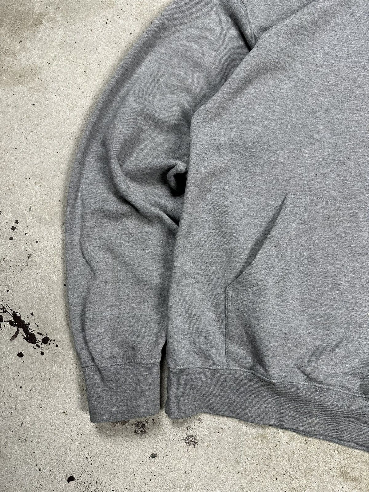 Dogtown × Japanese Brand × Vintage Vintage DogTown Skate Big Logo Print Hoodie Sweatshirt Size US M / EU 48-50 / 2 - 3 Thumbnail