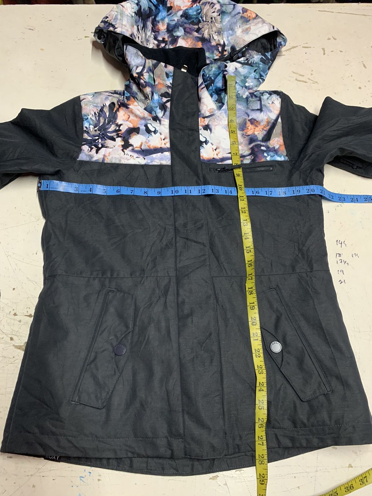 Designer Roxy Jetty 3-in-1 hooded jacket Size US M / EU 48-50 / 2 - 23 Thumbnail