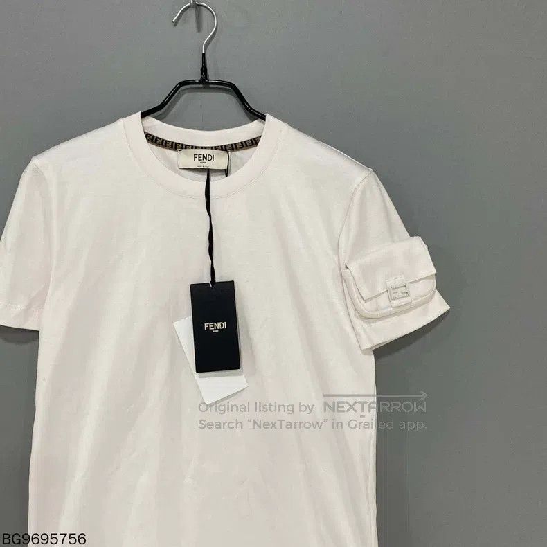 Fendi Fendi Short-sleeve top with double F small bag on cuff Size S / US 4 / IT 40 - 1 Thumbnail