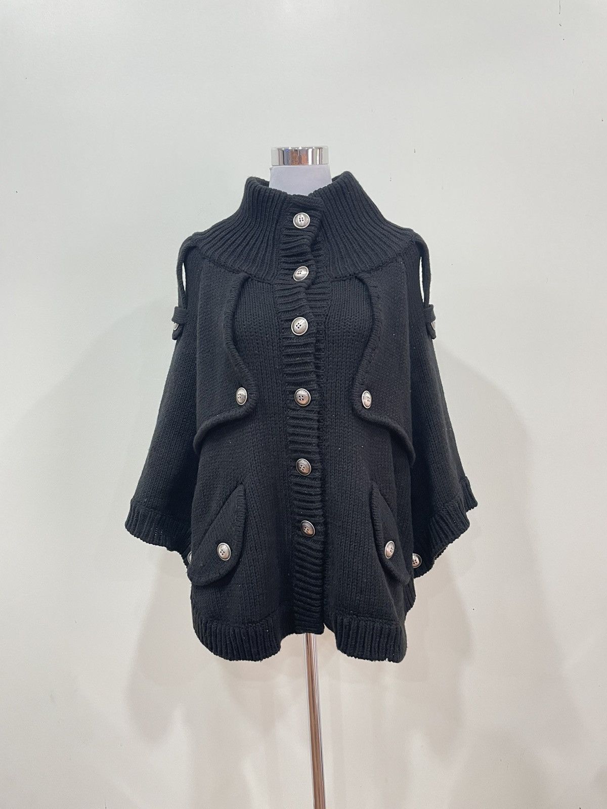 Burberry Burberry Cape Size XS / US 0-2 / IT 36-38 - 1 Thumbnail