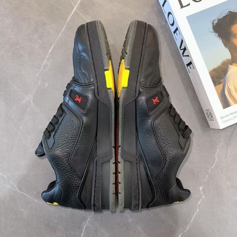 Louis Vuitton Louis Vuitton Black Trainer Leather Sneakers for Men -2508 Size US 10.5 / EU 43-44 - 2 Thumbnail