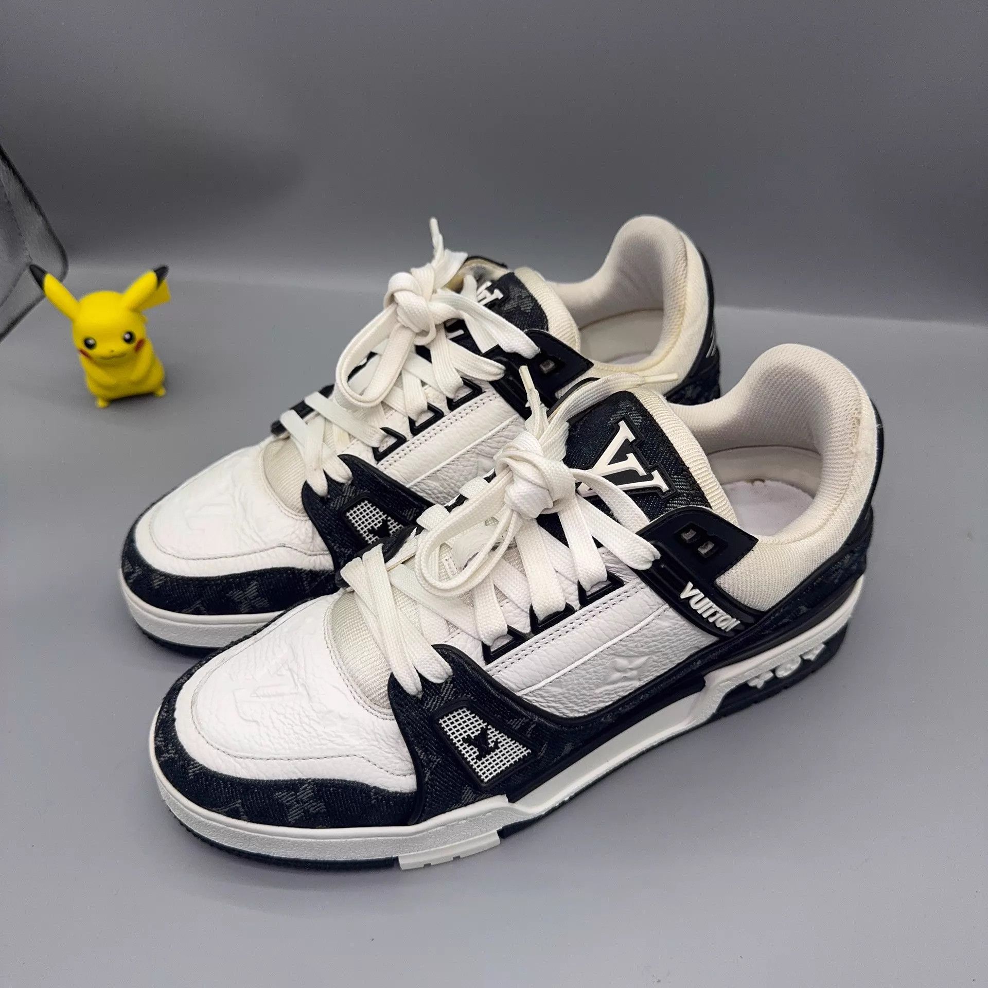 Louis Vuitton LOUIS VUITTON Trainer Panda White/Black 39.5 Size US 6.5 / EU 39-40 - 1 Thumbnail