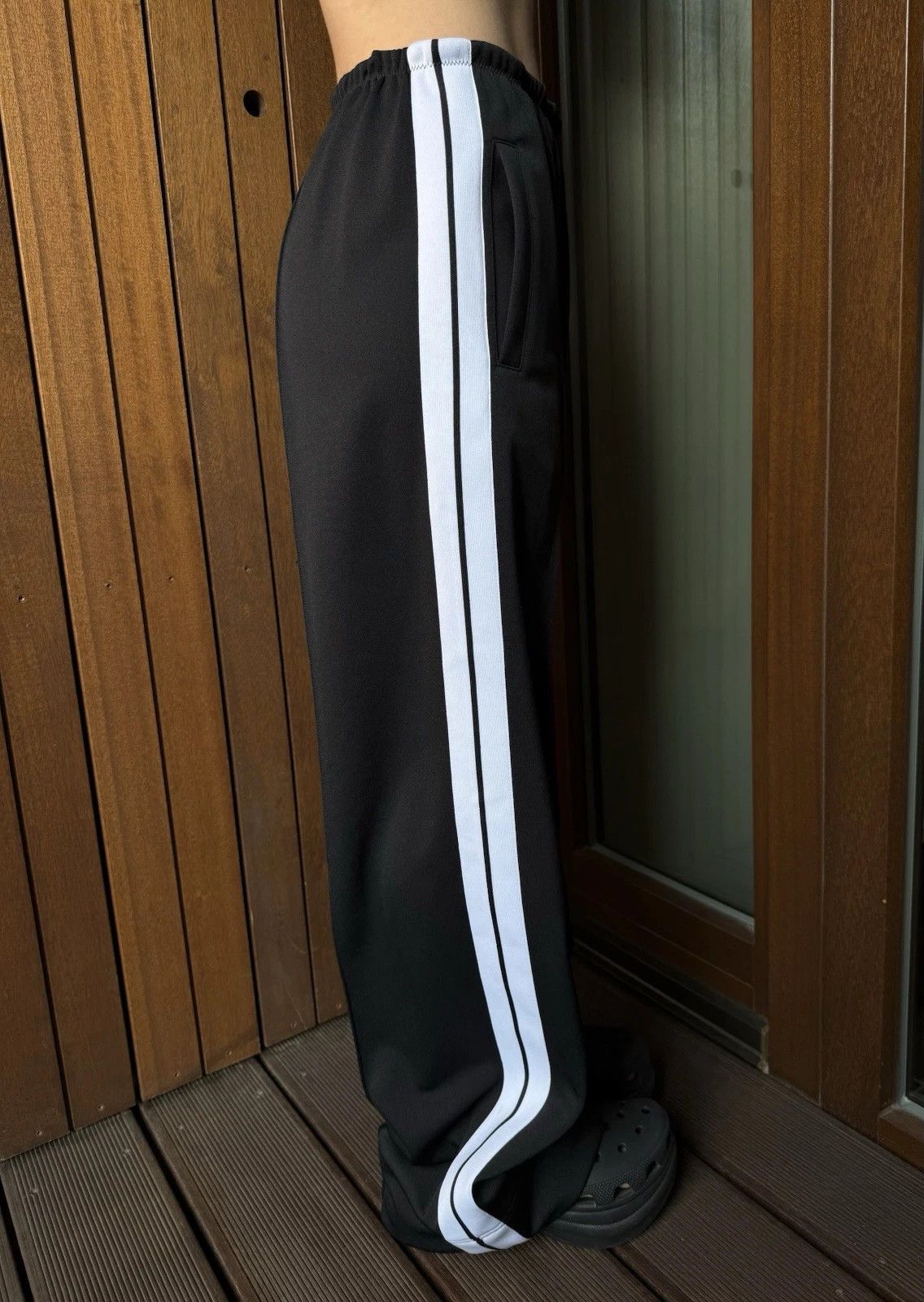 Palm Angels Palm Angels Womens Track Loose Pants size 40 Size 27" / US 4 / IT 40 - 6 Thumbnail