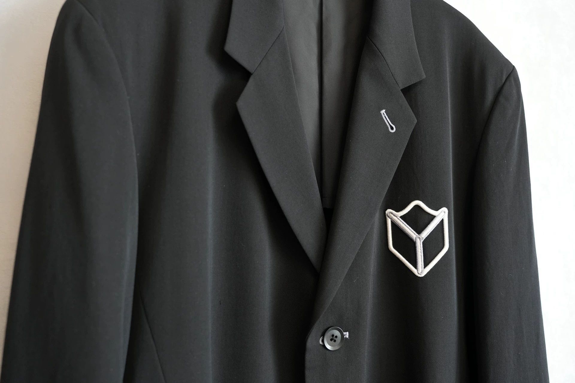 Yohji Yamamoto Yohji Yamamoto 03SS Embroidered Badge Wool Coat Size US L / EU 52-54 / 3 - 3 Thumbnail