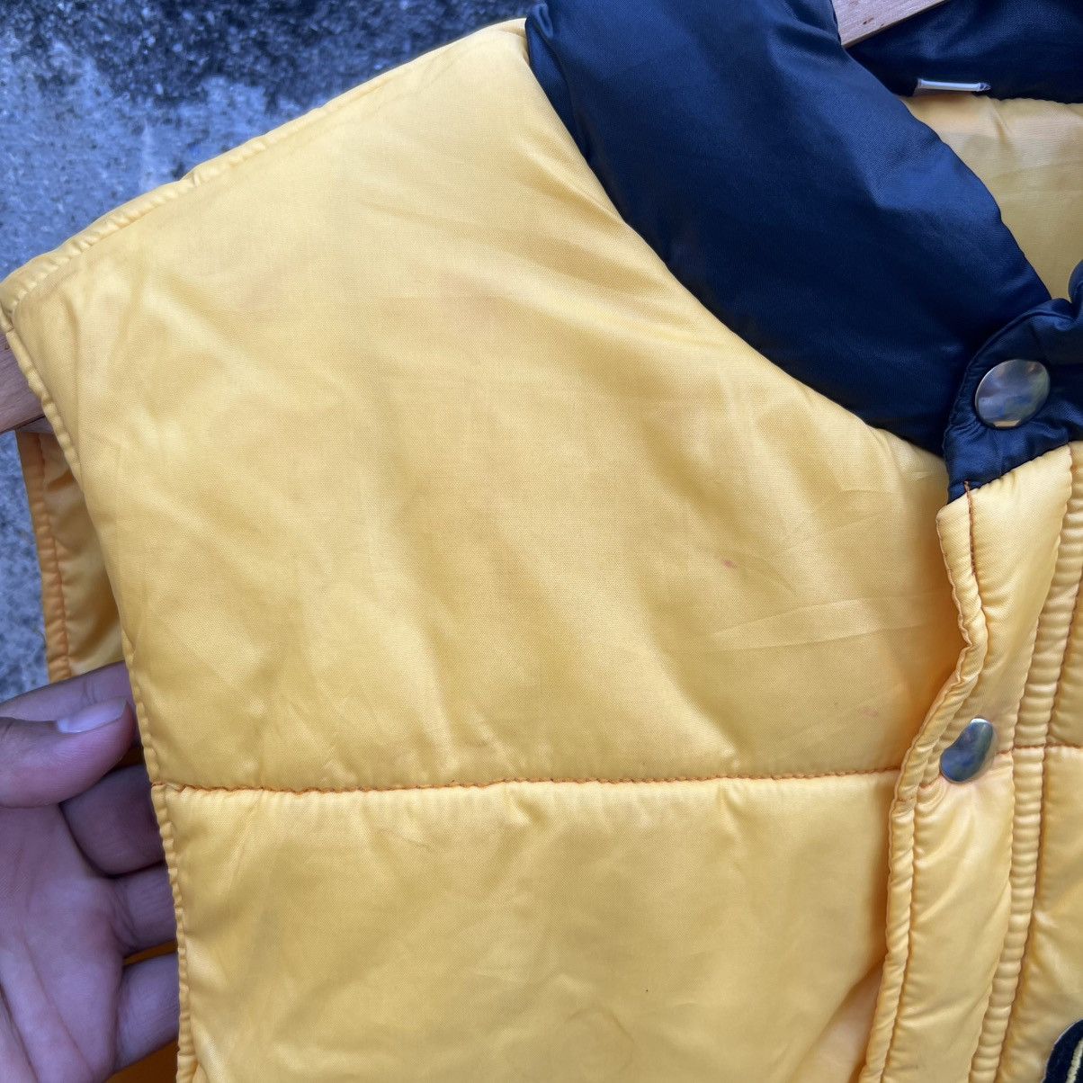Kodak “VINTAGE” KODAK FILM PATCHES PHOTOGRAPHER PUFFER VEST Size US M / EU 48-50 / 2 - 3 Thumbnail