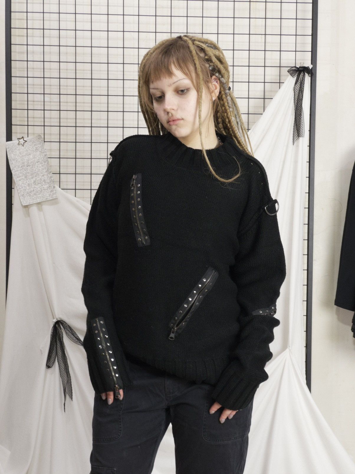 Vintage Black industrial knit sweater with zippers & D-rings Size M / US 6-8 / IT 42-44 - 9 Thumbnail