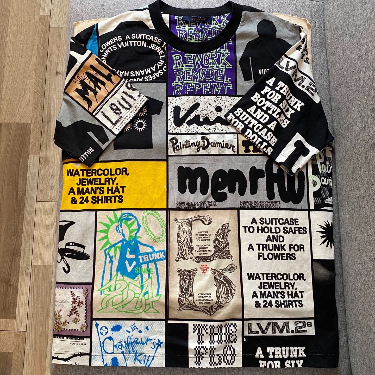 Louis Vuitton LV Illustration Short Sleeve T-Shirt Size US XL / EU 56 / 4 - 1 Thumbnail