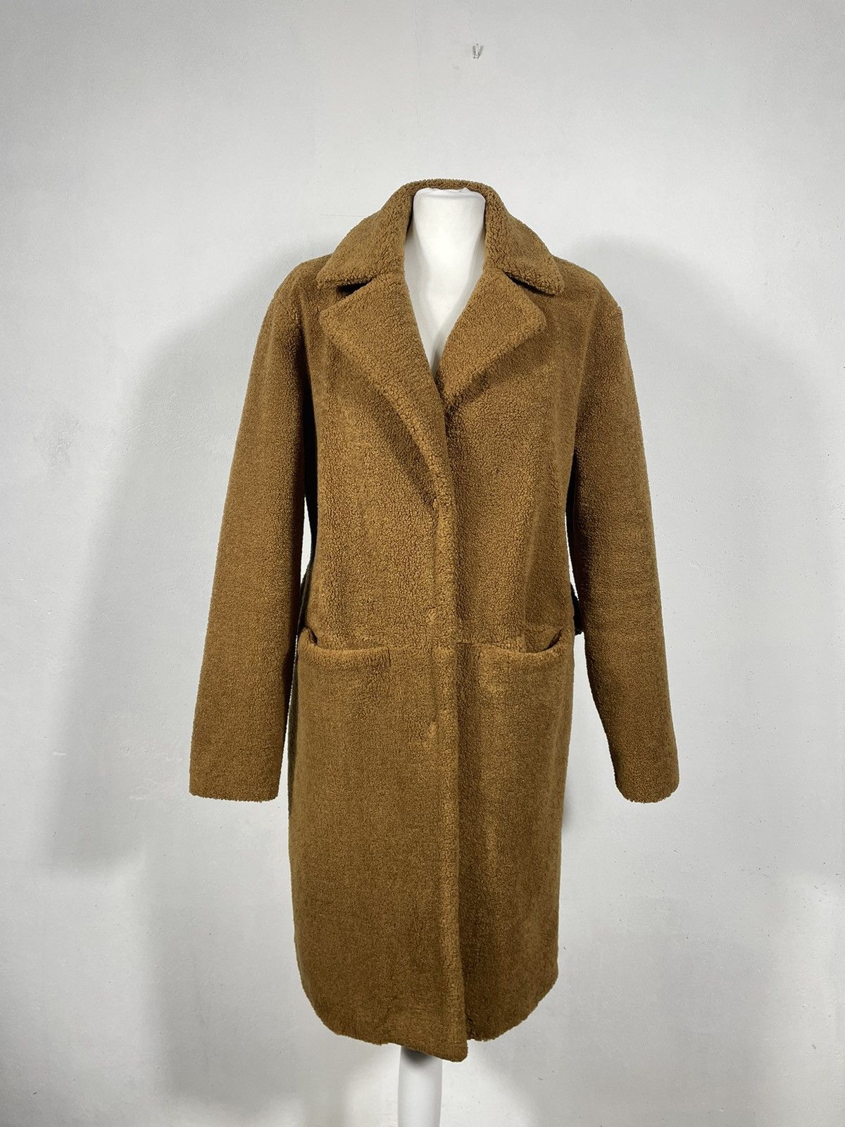 Designer × Max Mara Max Mara Thick Wool Heavy Coat Teddy Bear Oversize Size M / US 6-8 / IT 42-44 - 1 Thumbnail