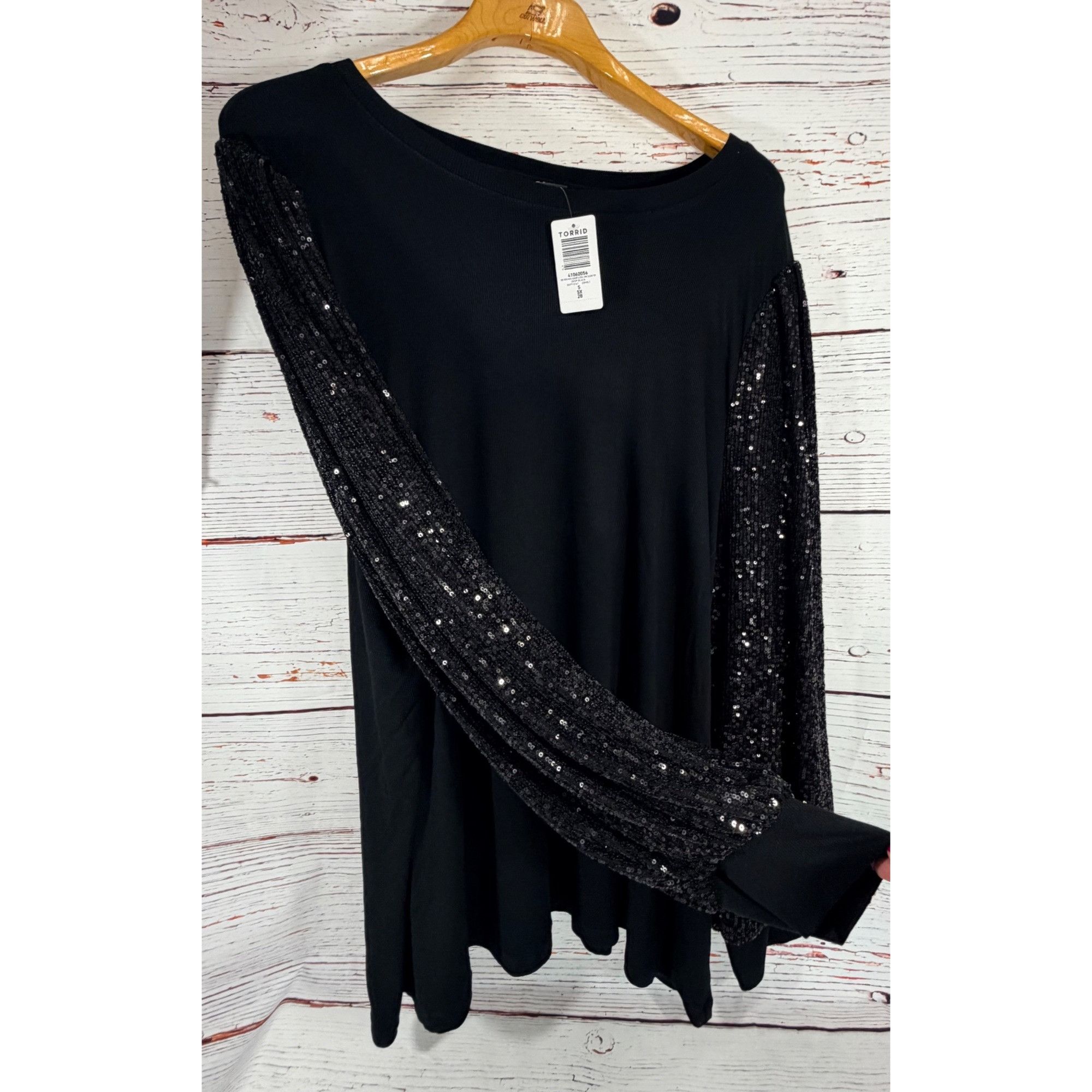 Torrid New Torrid Black Rib Crew Neck Sequin Long Sleeve Top Blouso Size 4XL / US 24-26 - 6 Thumbnail